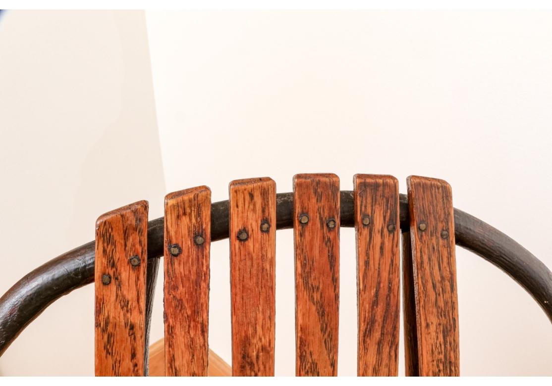 Dondolo vintage in stile Adirondack in hickory e quercia, 20° C. in vendita 4