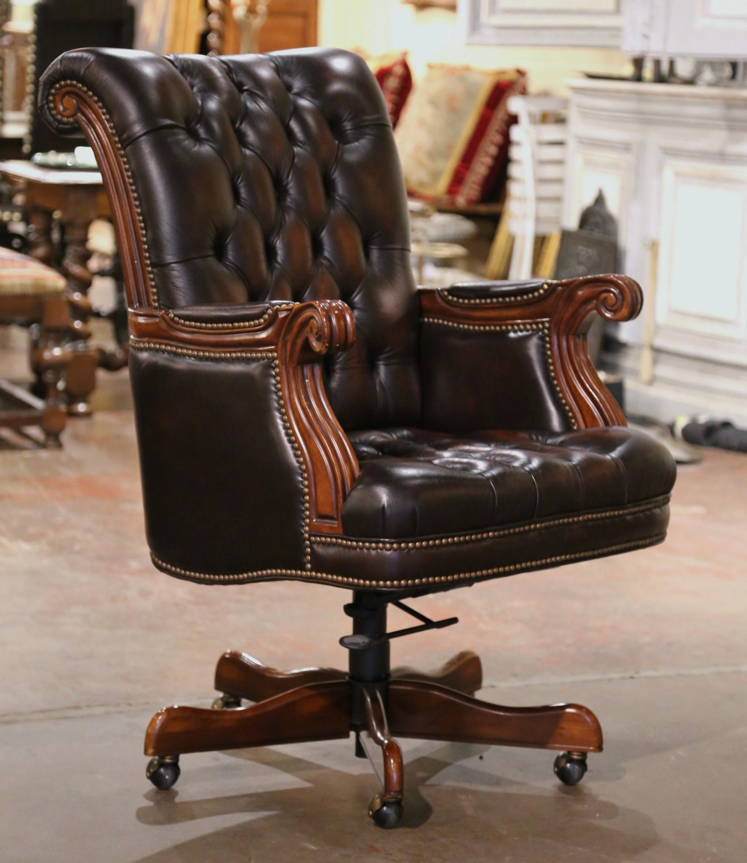 20th Century Vintage Adjustable and Swivel Executive Office Desk Armchair with Tufted Leather