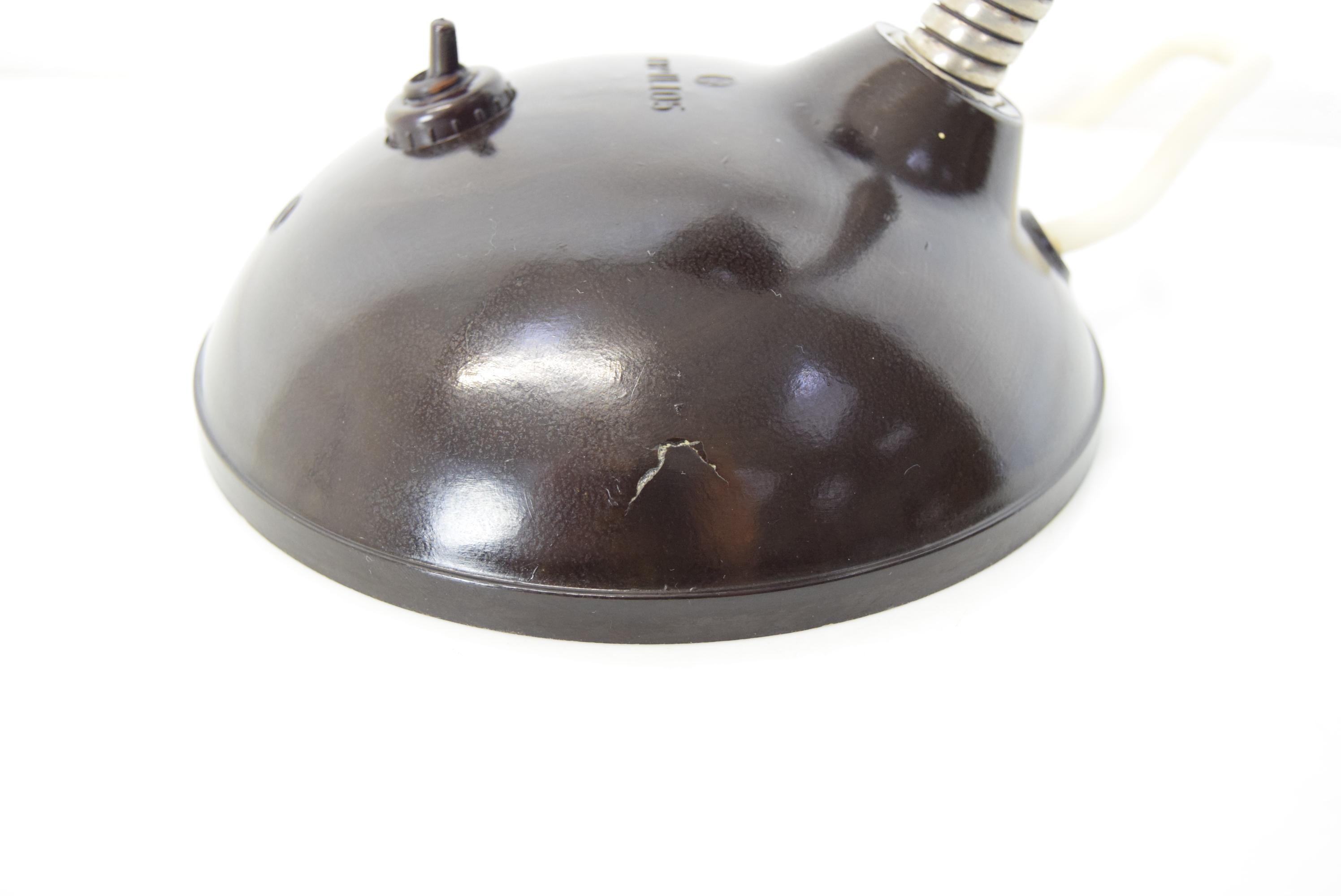 Lampe de bureau vintage réglable en bakélite, années 1950 en vente 4