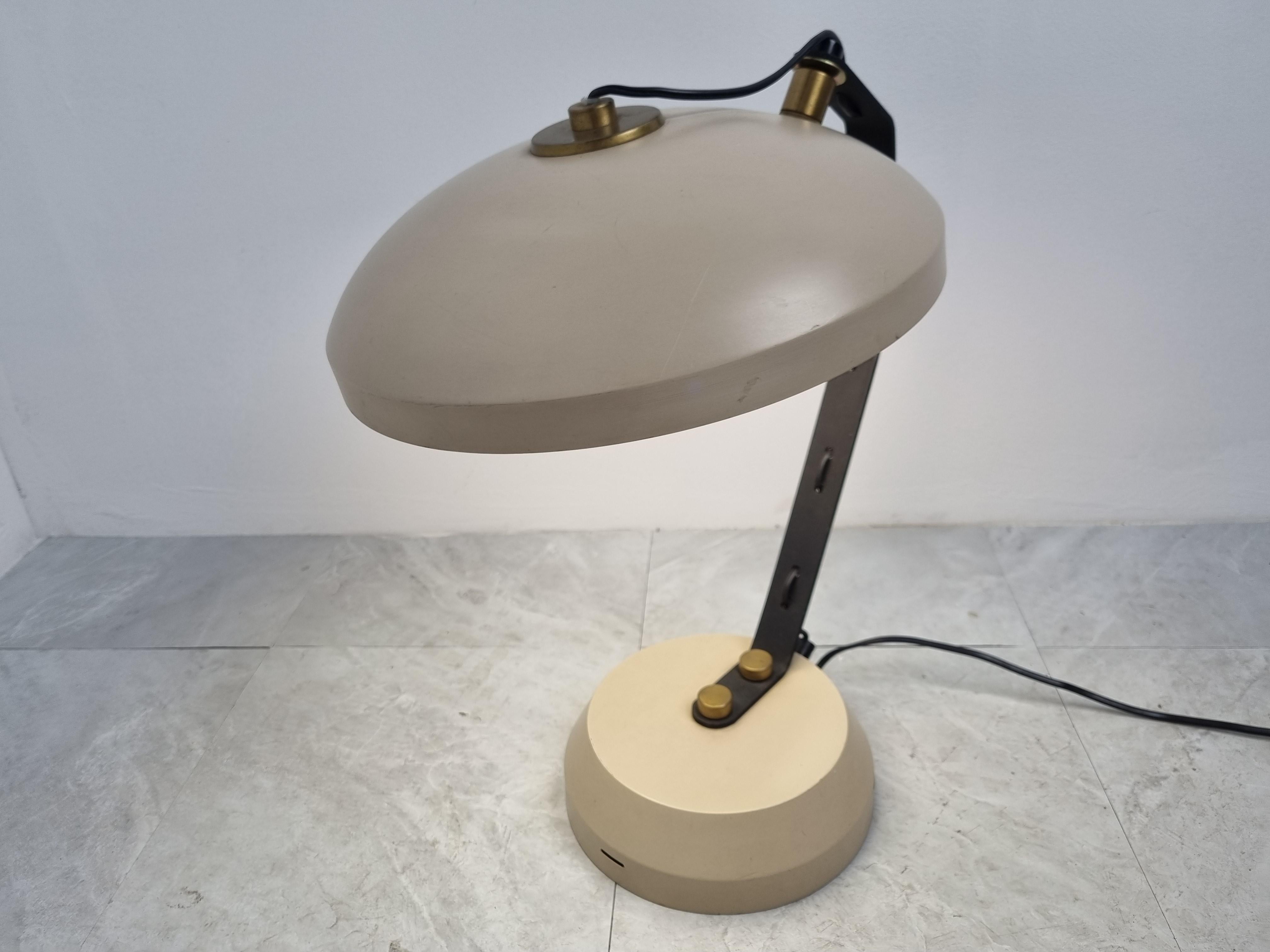 Vintage Adjustable Desk Lamp, 1970s  In Good Condition For Sale In HEVERLEE, BE