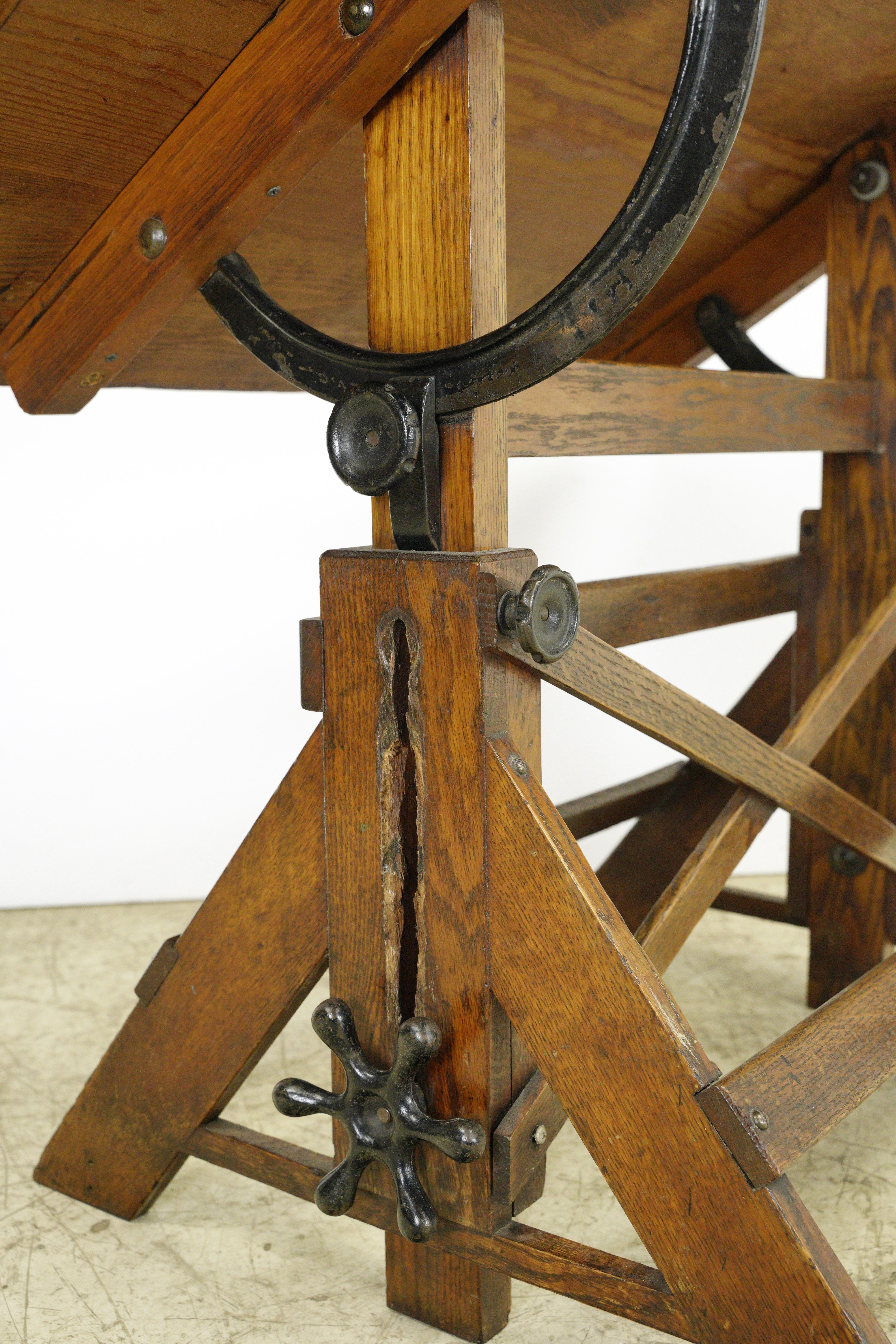 Vintage Adjustable Height Tilting Oak & Pine Drafting Table 3