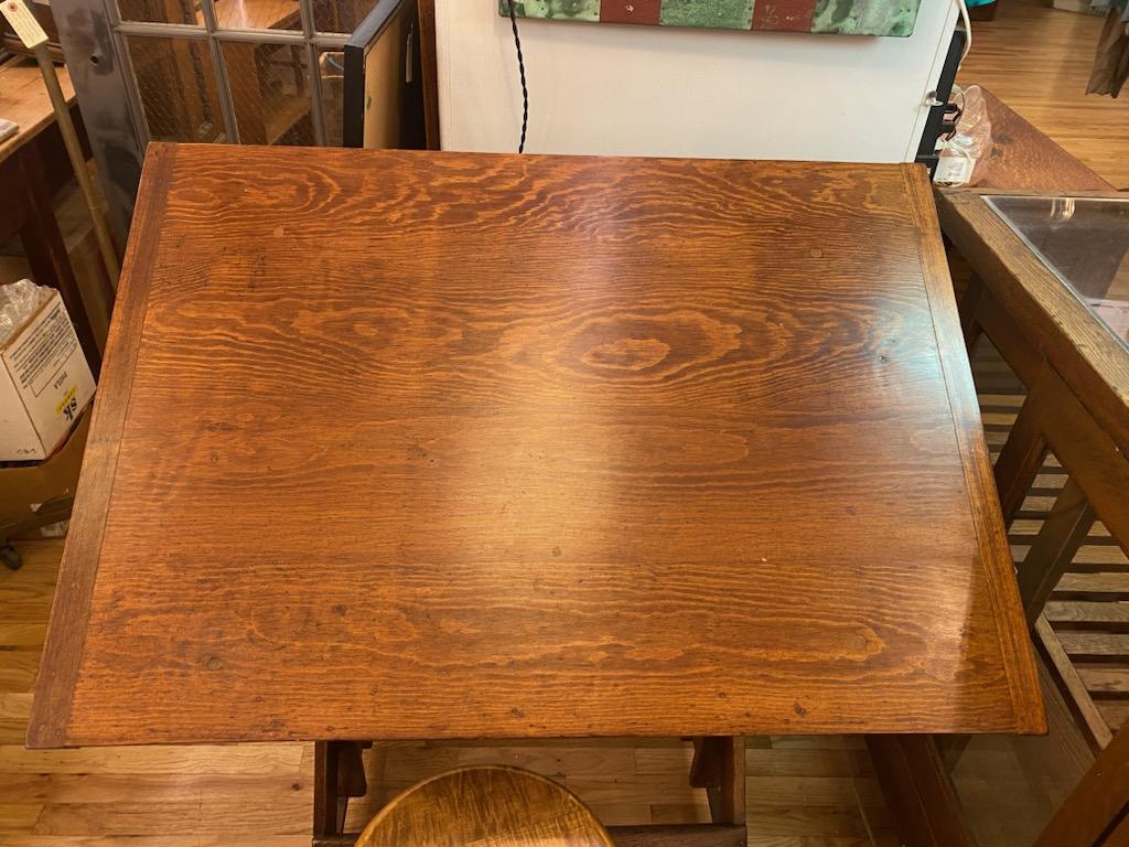 Vintage Adjustable Height Tilting Oak & Pine Drafting Table 7
