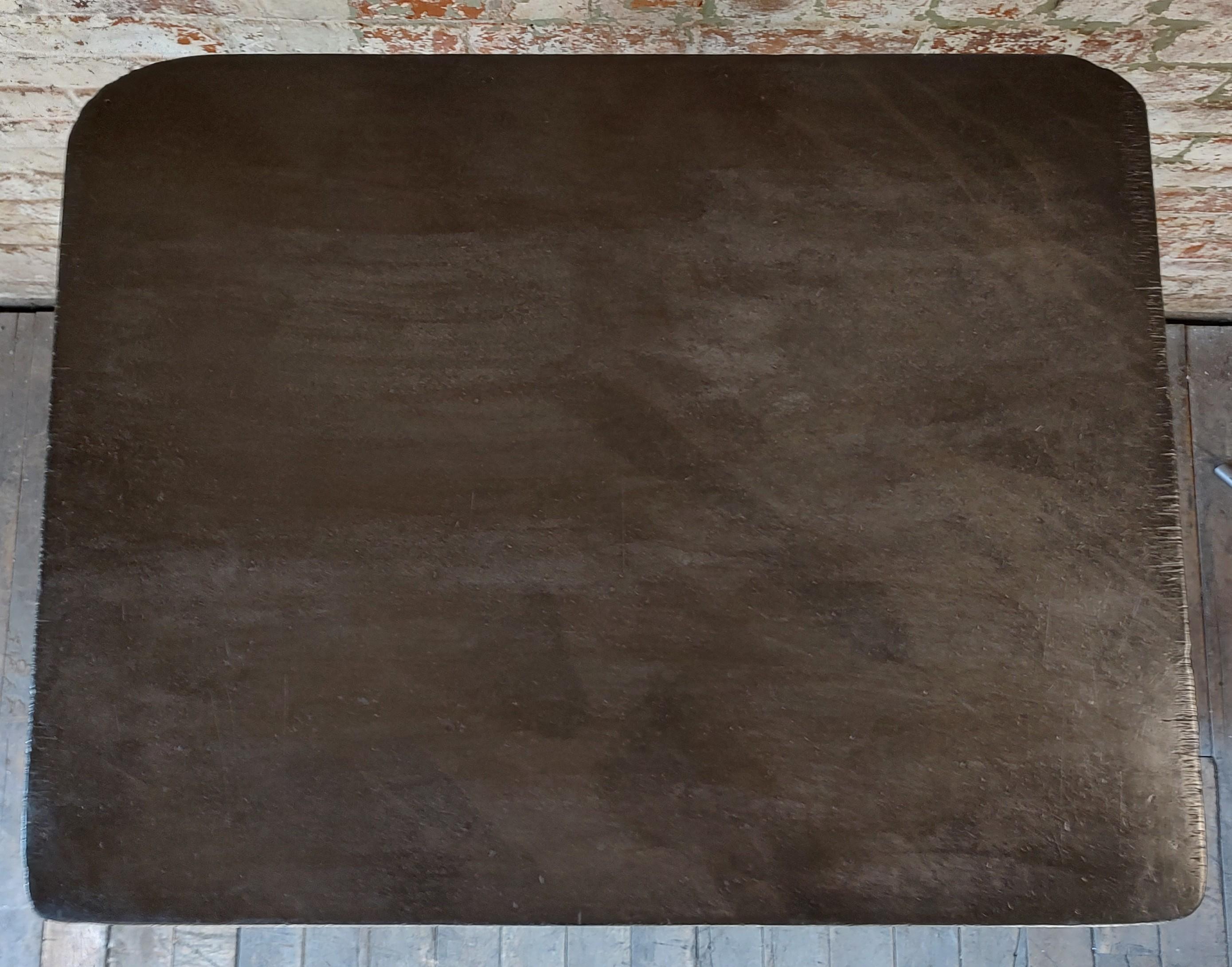 Carrello bar regolabile vintage / Isola espositiva in acciaio in vendita 3