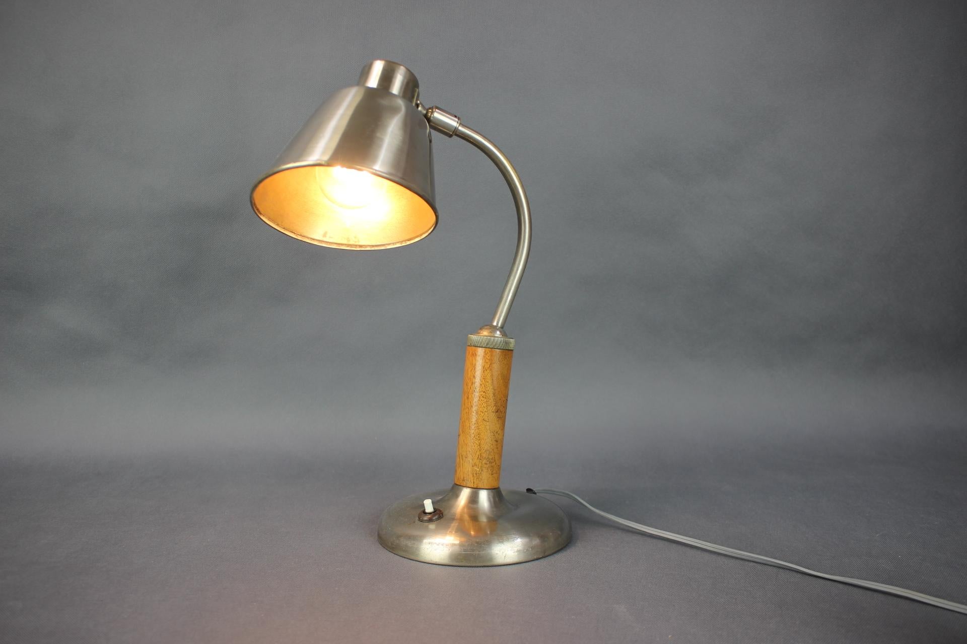Vintage Adjustable Table Lamp, 1940s For Sale 5