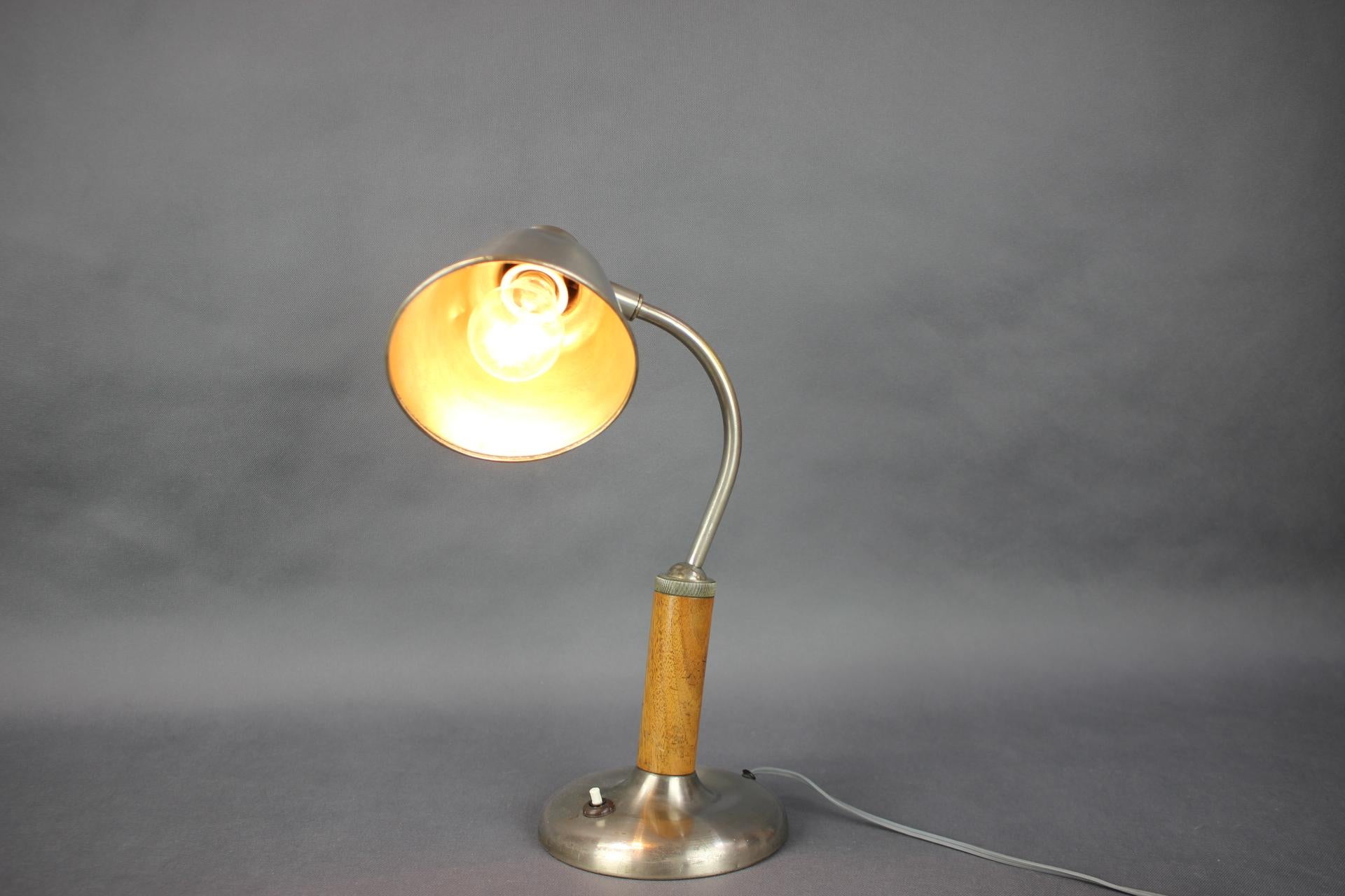 Vintage Adjustable Table Lamp, 1940s For Sale 6