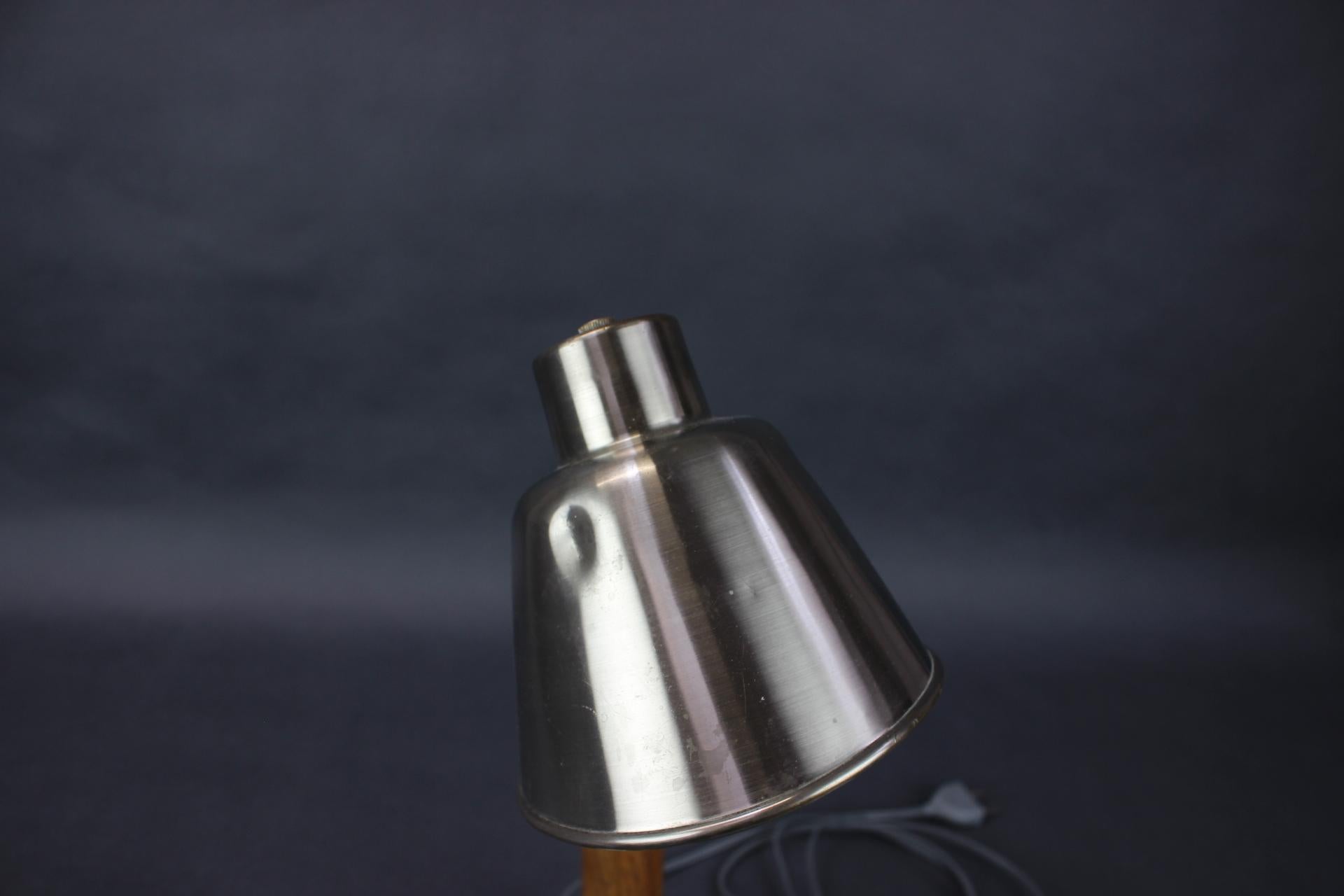 Vintage Adjustable Table Lamp, 1940s For Sale 1