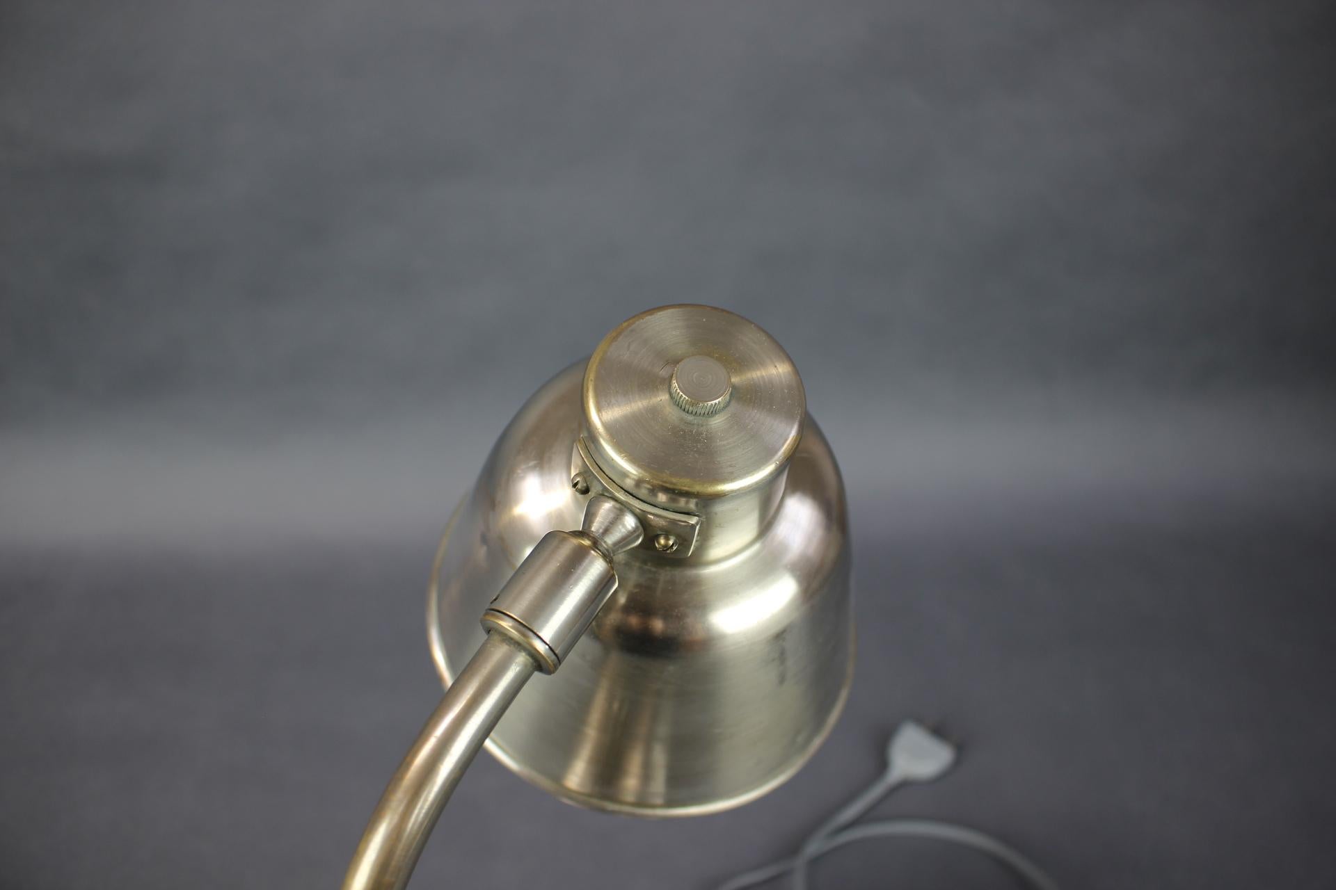 Vintage Adjustable Table Lamp, 1940s For Sale 2