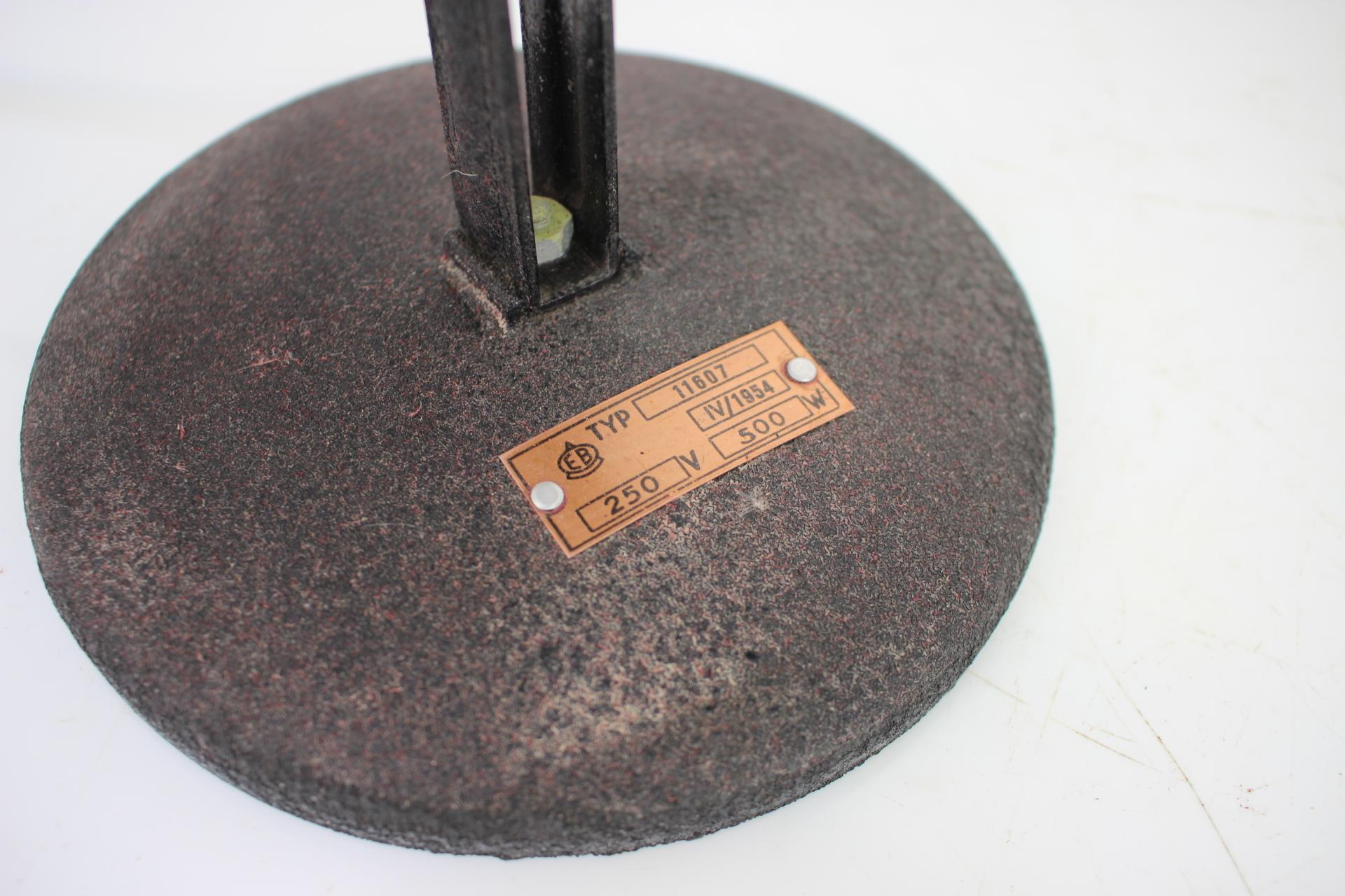 Vintage Adjustable Table Lamp, 1950s, Czechoslovakia For Sale 1