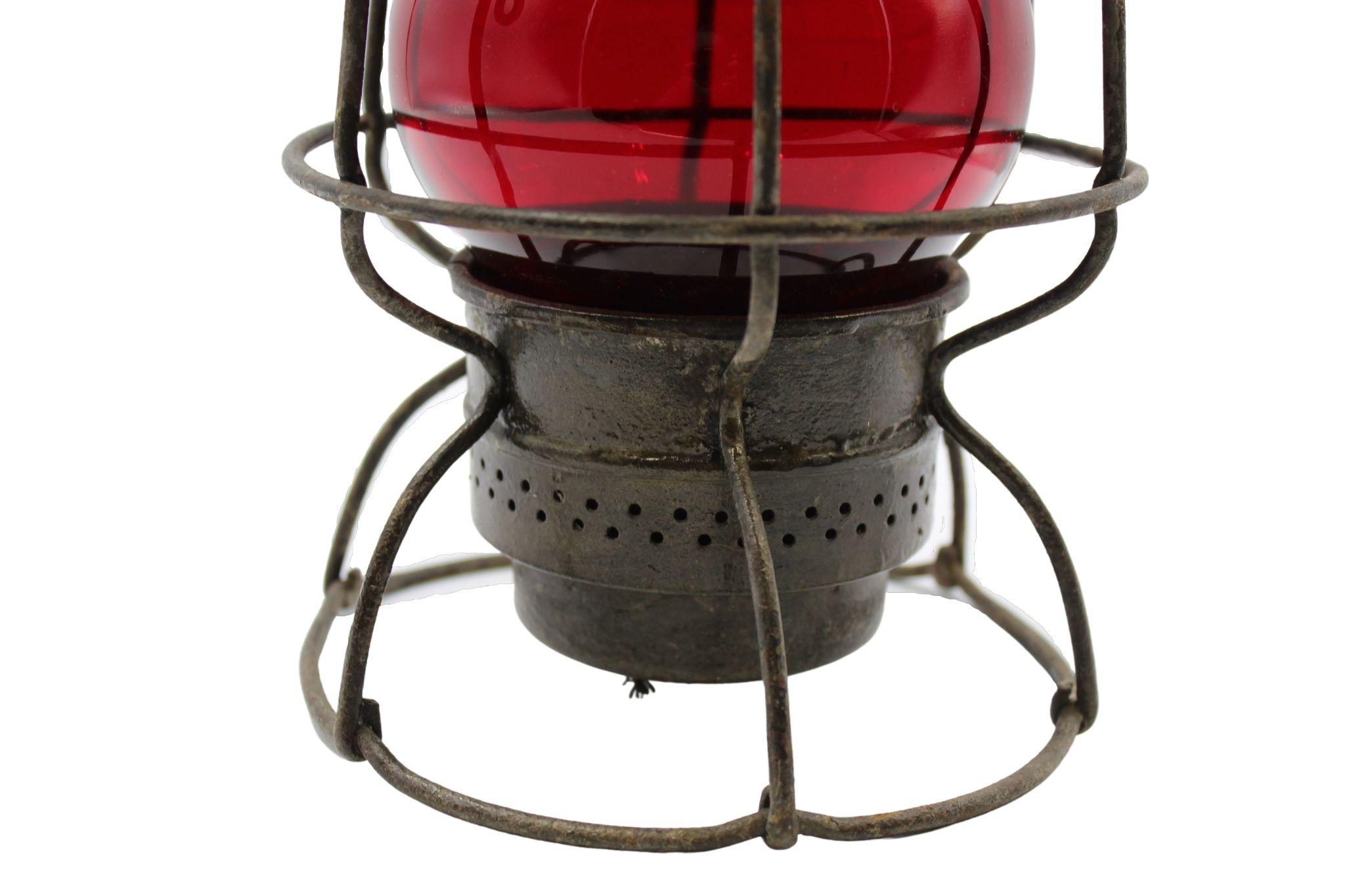 Mid-Century Modern Vintage Adlake RR Lantern, 1945-1965 For Sale
