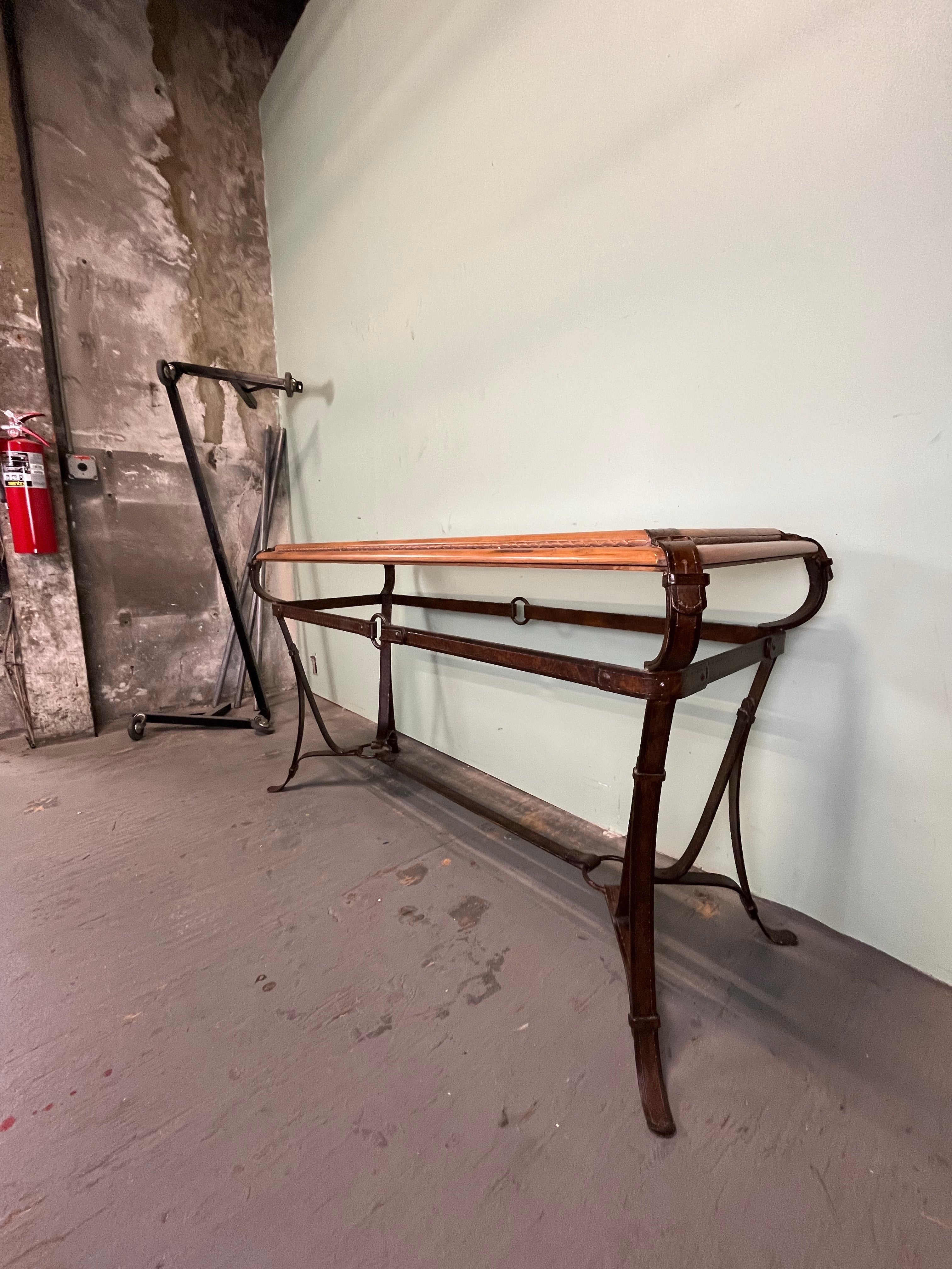 Vintage Adnet Hermes Stil Reiterkonsole (Moderne der Mitte des Jahrhunderts) im Angebot