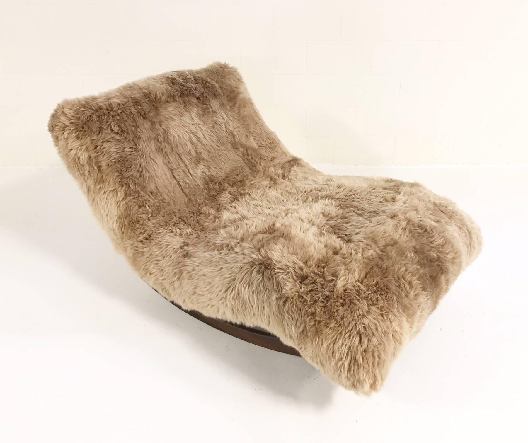 This is an original Adrian Pearsall rocking wave chaise lounge. Adrian Pearsall began his career as an architect but dabbled in furniture design, quickly becoming a leader in the modernist furniture movement. We upholstered the lounge in our thick