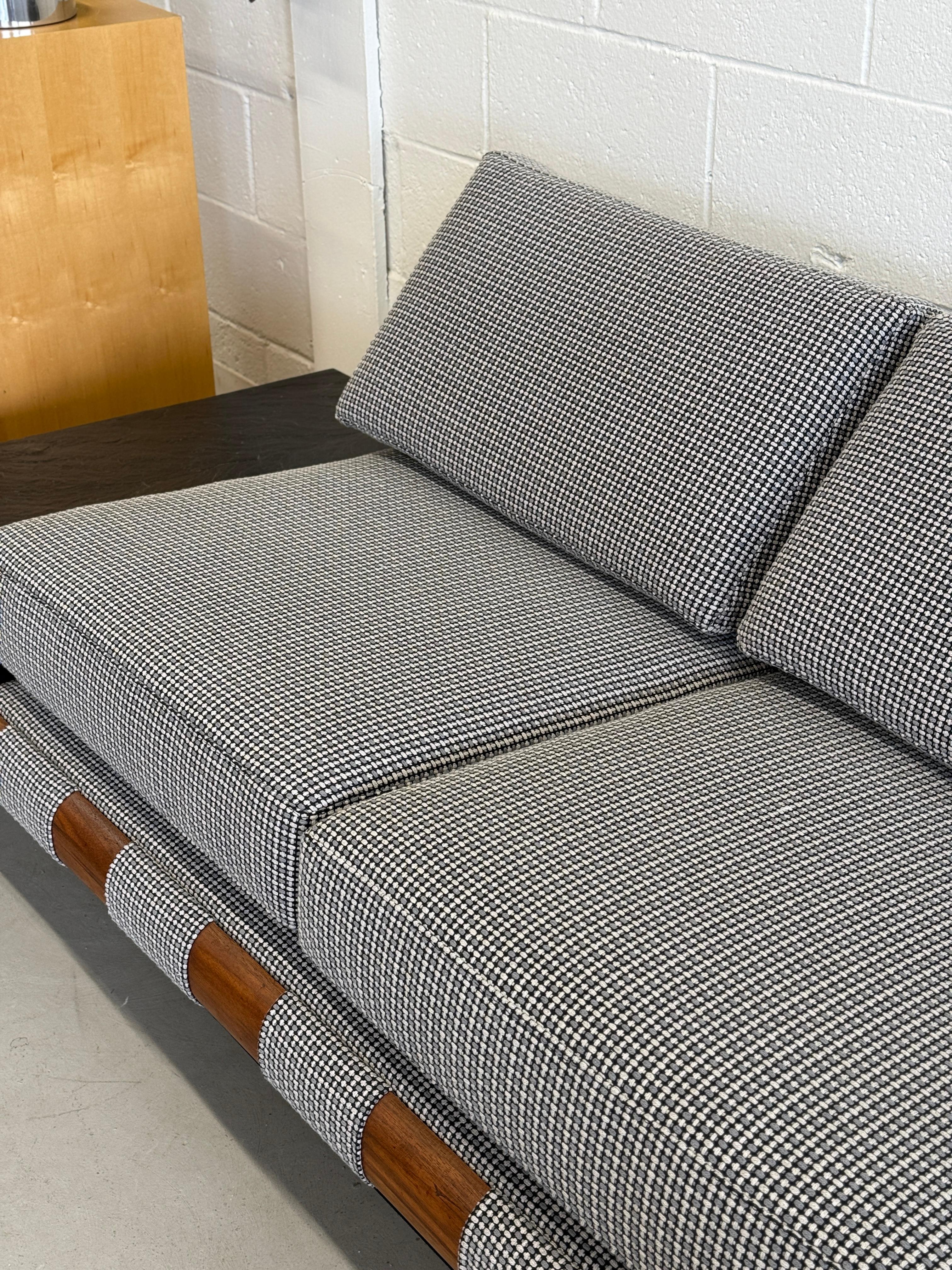 Vintage Adrian Pearsall Sofa with Slate Ends Reupholstered in Knoll Entwin Jet 3