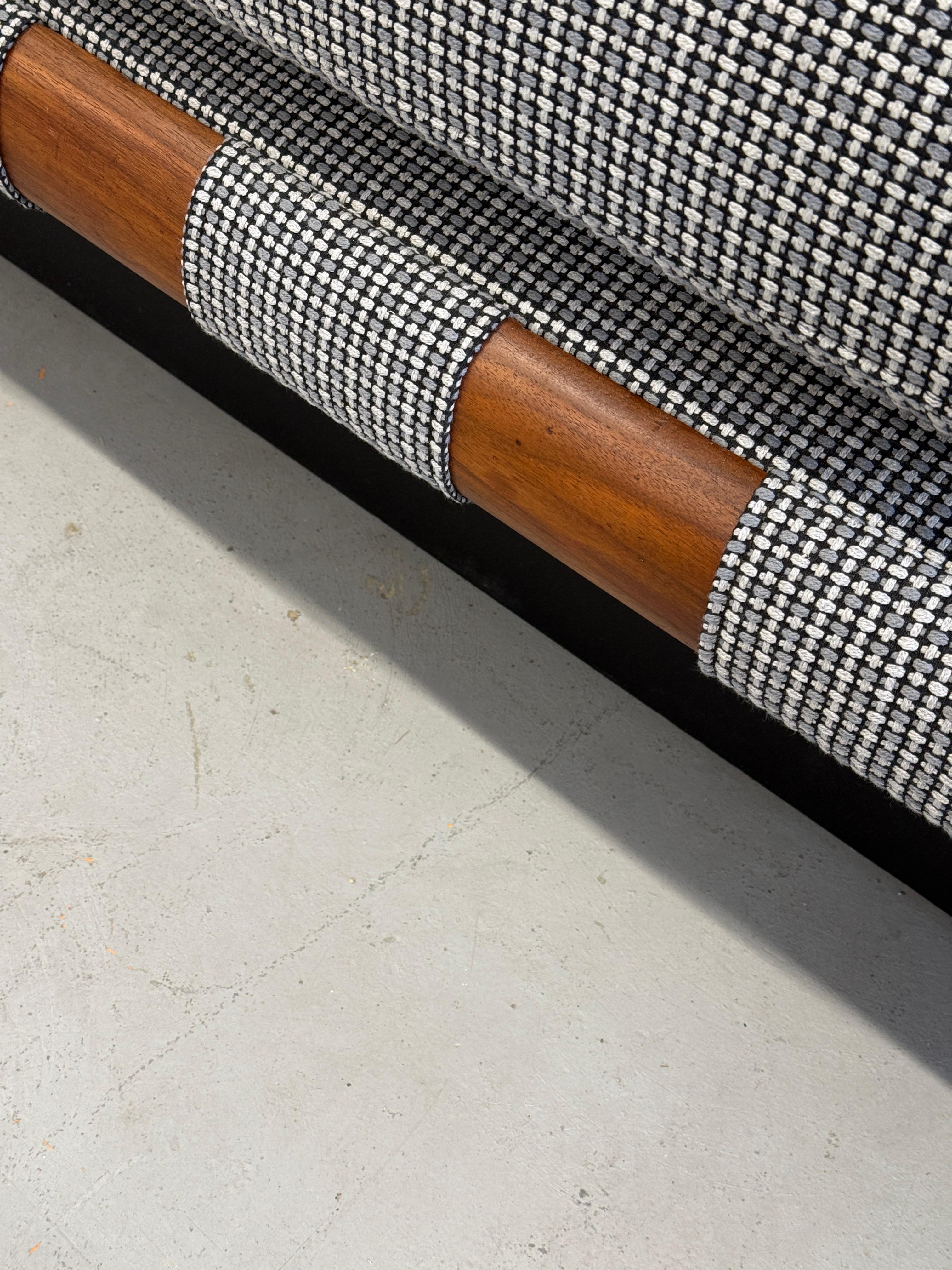 Vintage Adrian Pearsall Sofa with Slate Ends Reupholstered in Knoll Entwin Jet 1