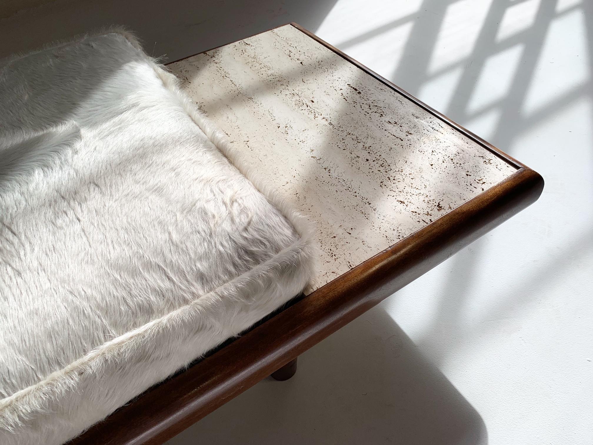 Vintage Adrian Pearsall Style Daybed with Custom Brazilian Cowhide Cushion In Good Condition In SAINT LOUIS, MO