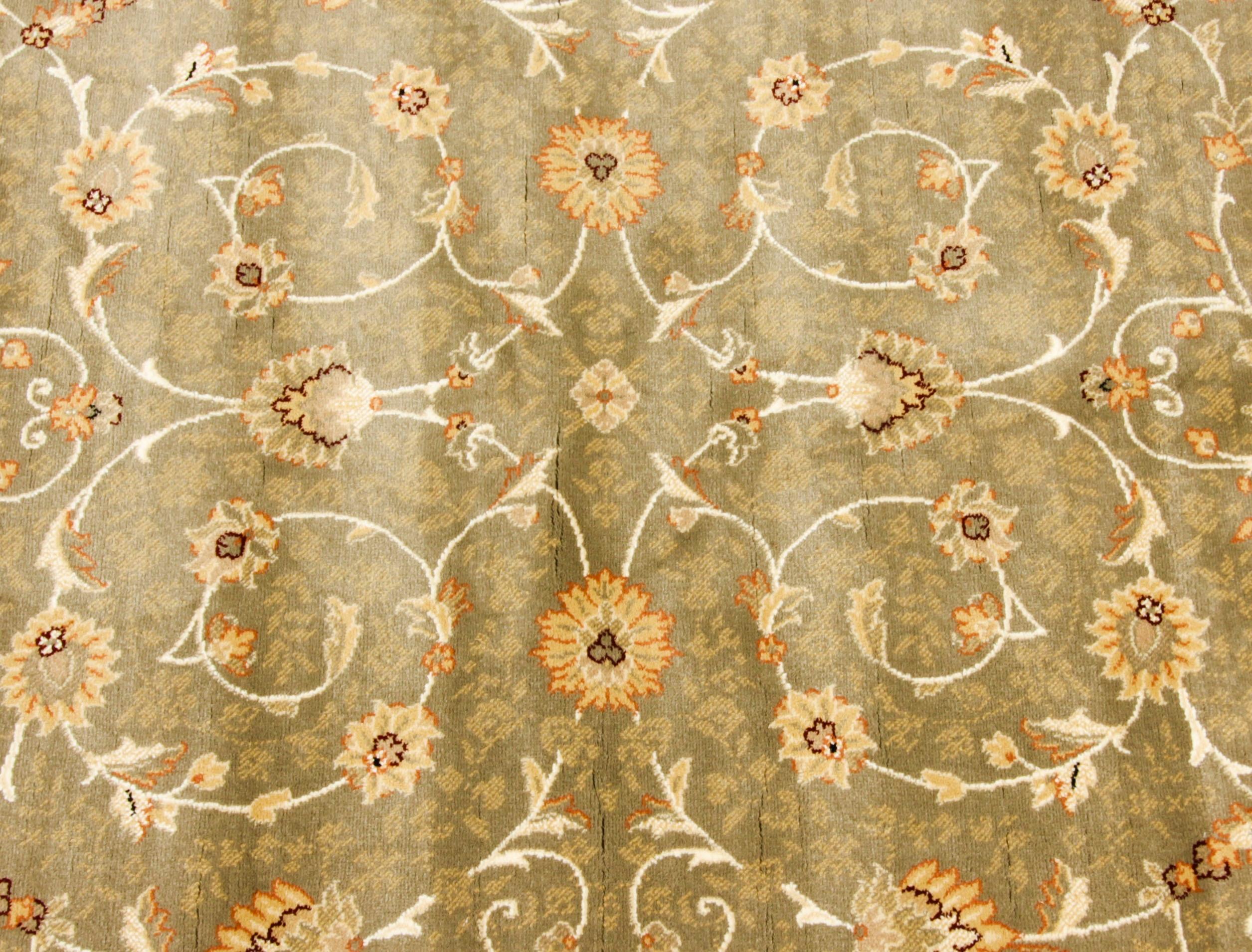 Vintage Aebela Rug Carpet 200 x 133 20th Century In Good Condition For Sale In London, GB
