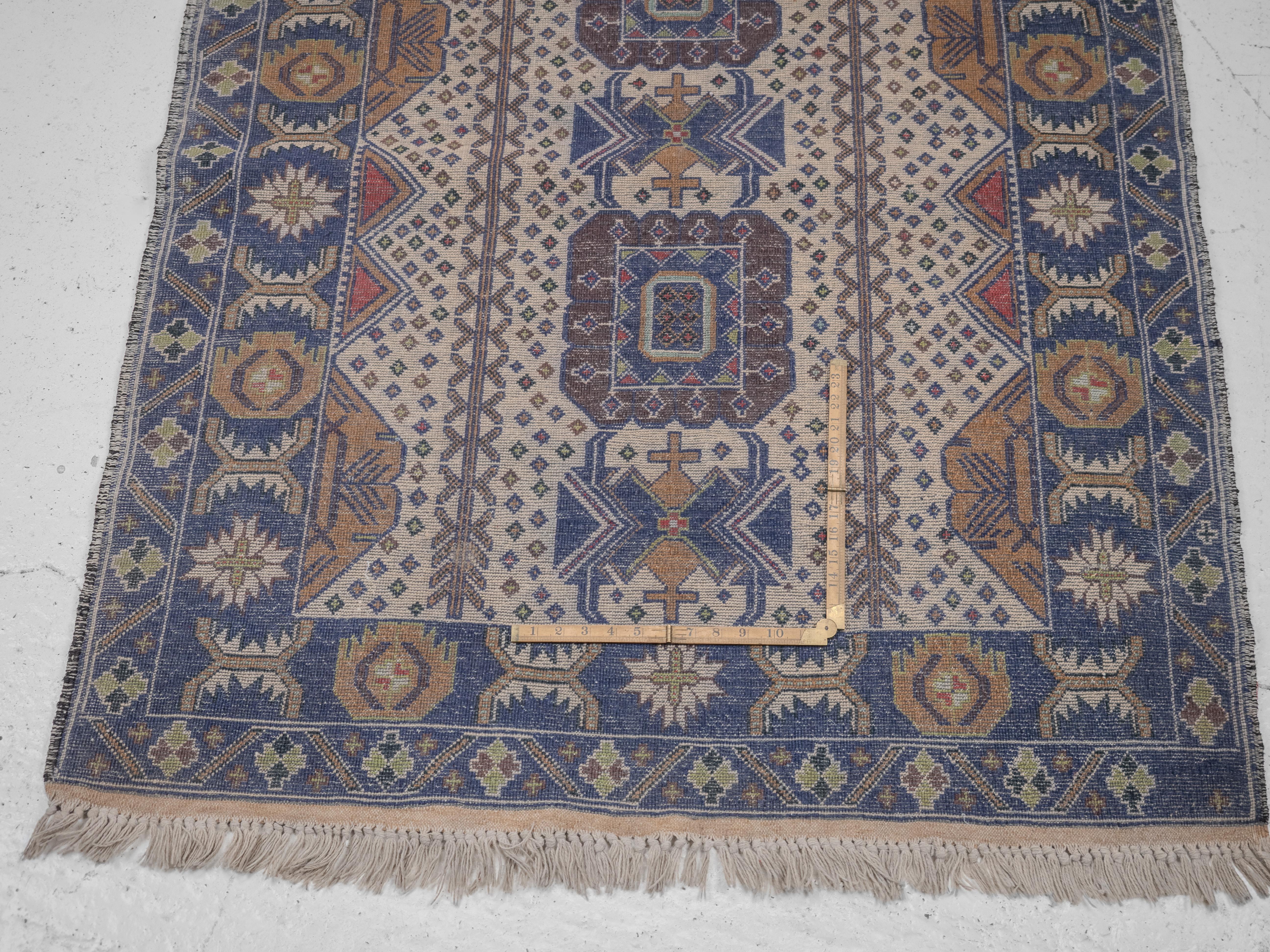 Vintage Afghan Baluch Handwoven Rug (Distressed Oriental Carpet Balouch) For Sale 6