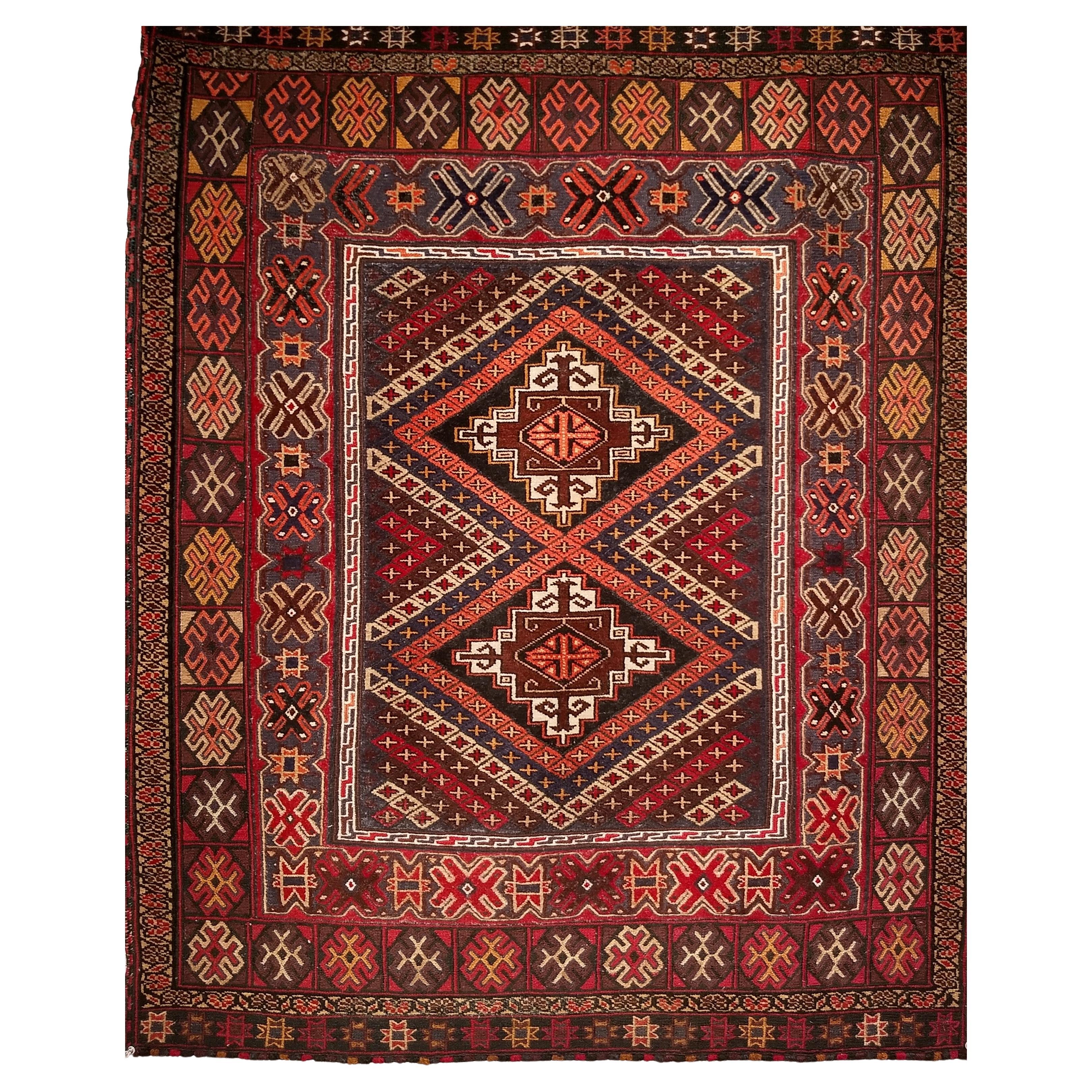 Vintage Afghan Baluch Tribal Area Rug in einer fast quadratischen Größe in Rot, Blau, Braun im Angebot