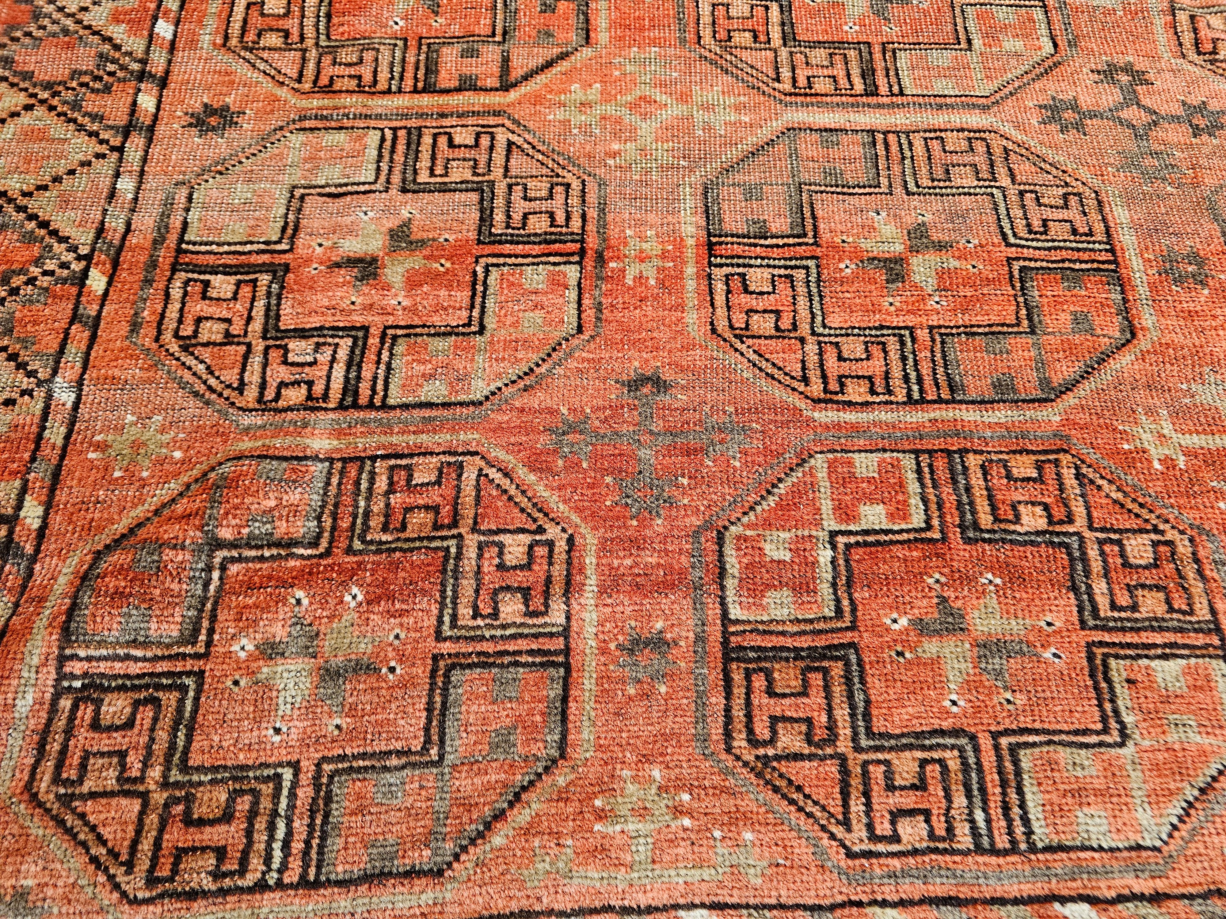 Turkmenischer Tekke Gallery-Teppich in Allover-Geometrischem Muster, Vintage im Angebot 3