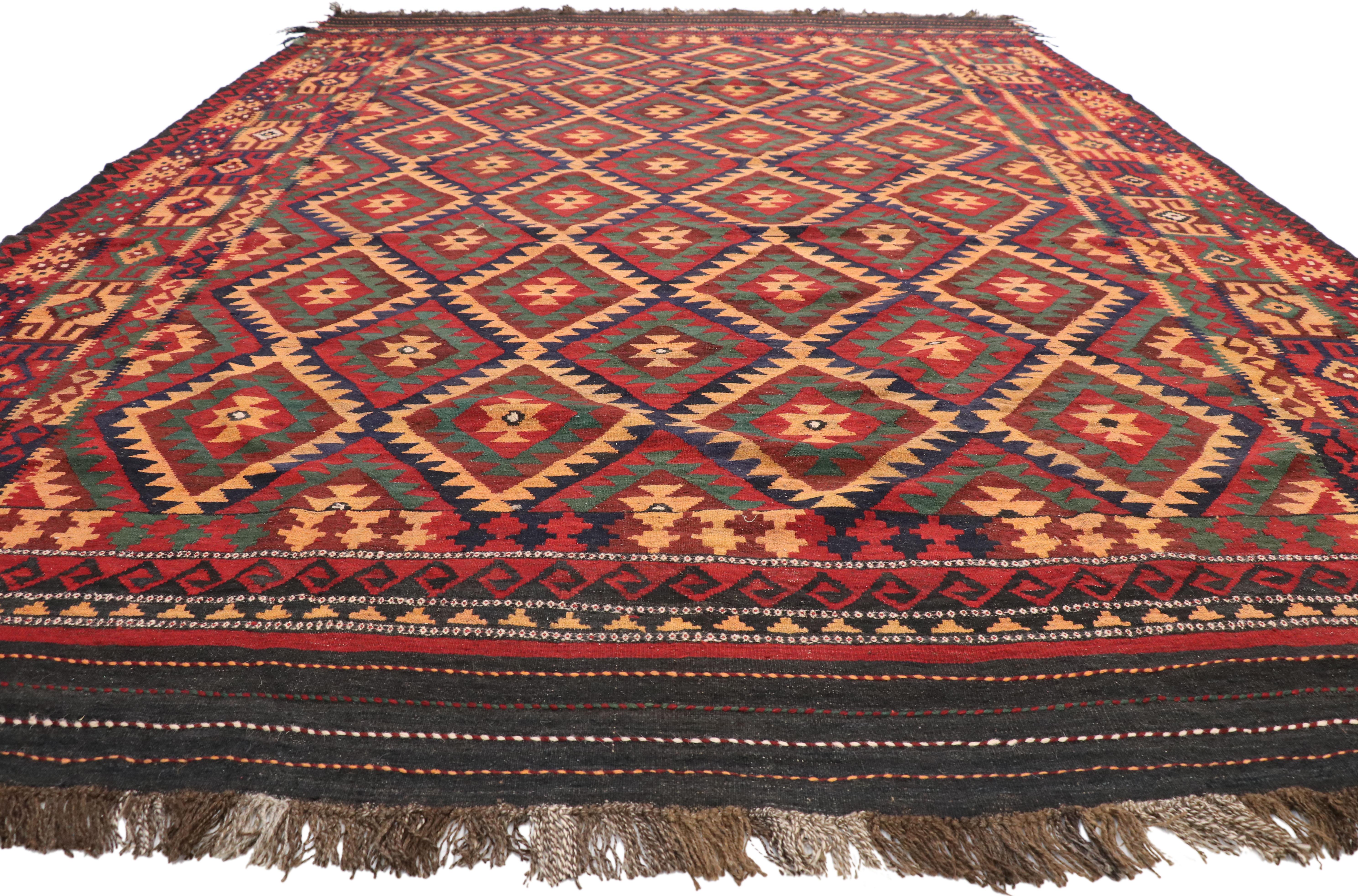 Mid-Century Modern Tapis Kilim afghan Maimana vintage de Ghalmouri avec style tribal nomade en vente