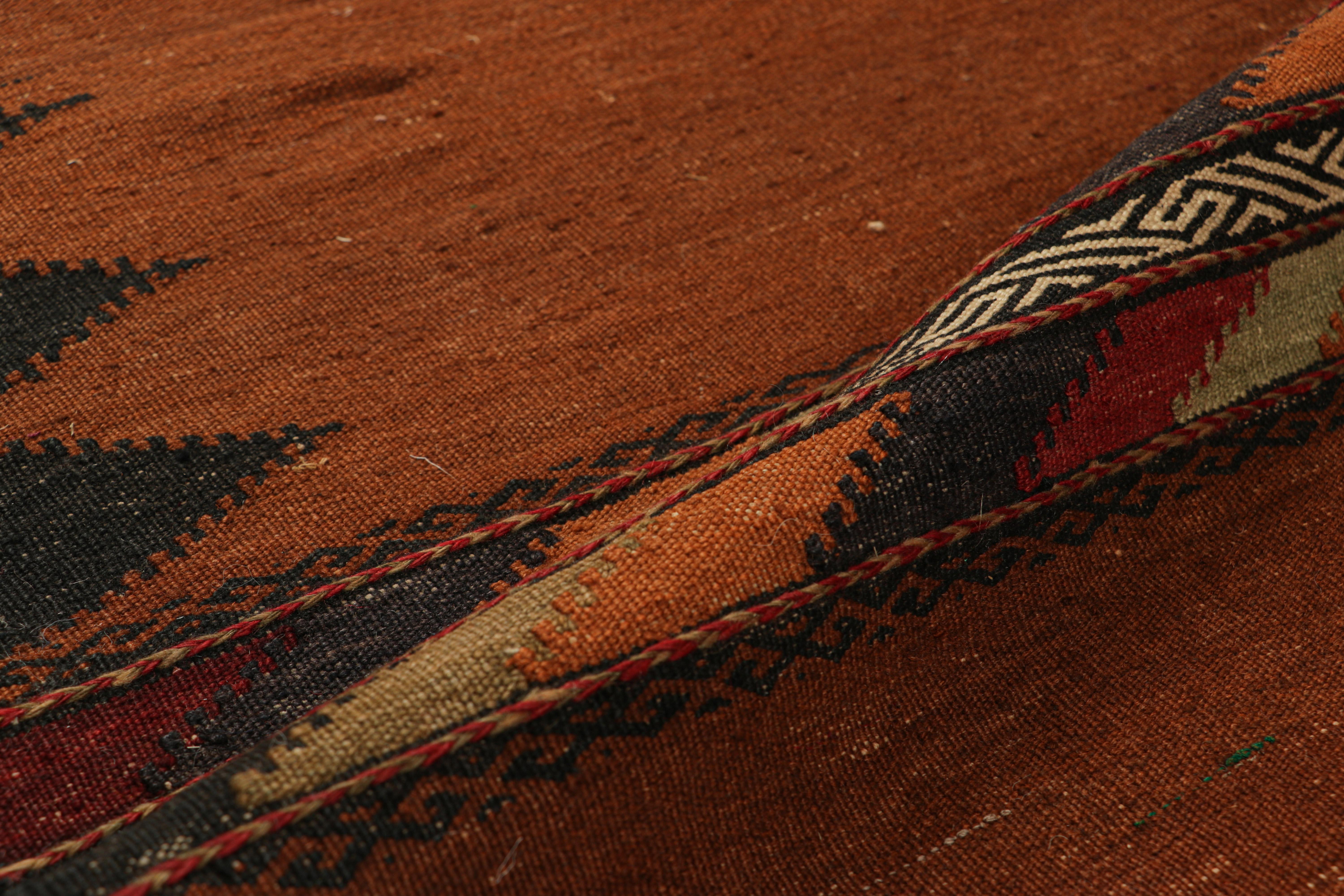 Tissé à la main Kilim afghan vintage en rouille, avec des motifs polychromes de Rug & Kilim en vente