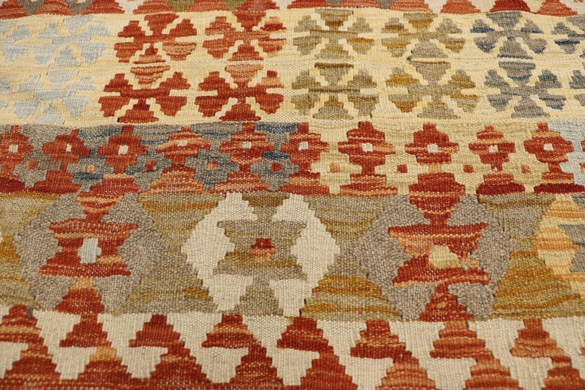 Vintage Afghan Kilim Rug, Southwest Desert Meets Contemporary Santa Fe In Good Condition For Sale In Dallas, TX