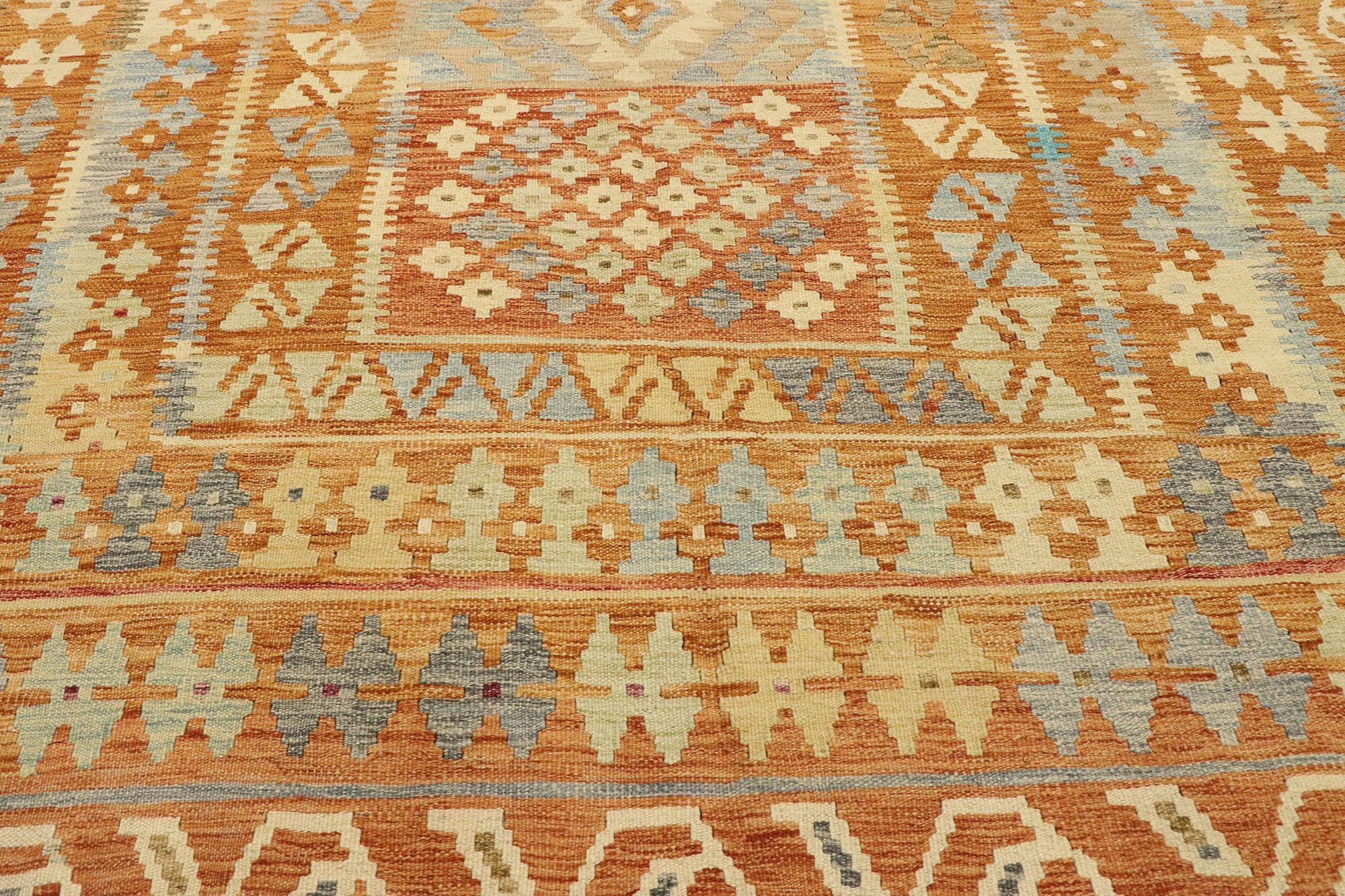 Afghanischer Kilim-Teppich, Südwestliche Wüste trifft auf Contemporary Santa Fe im Angebot 2