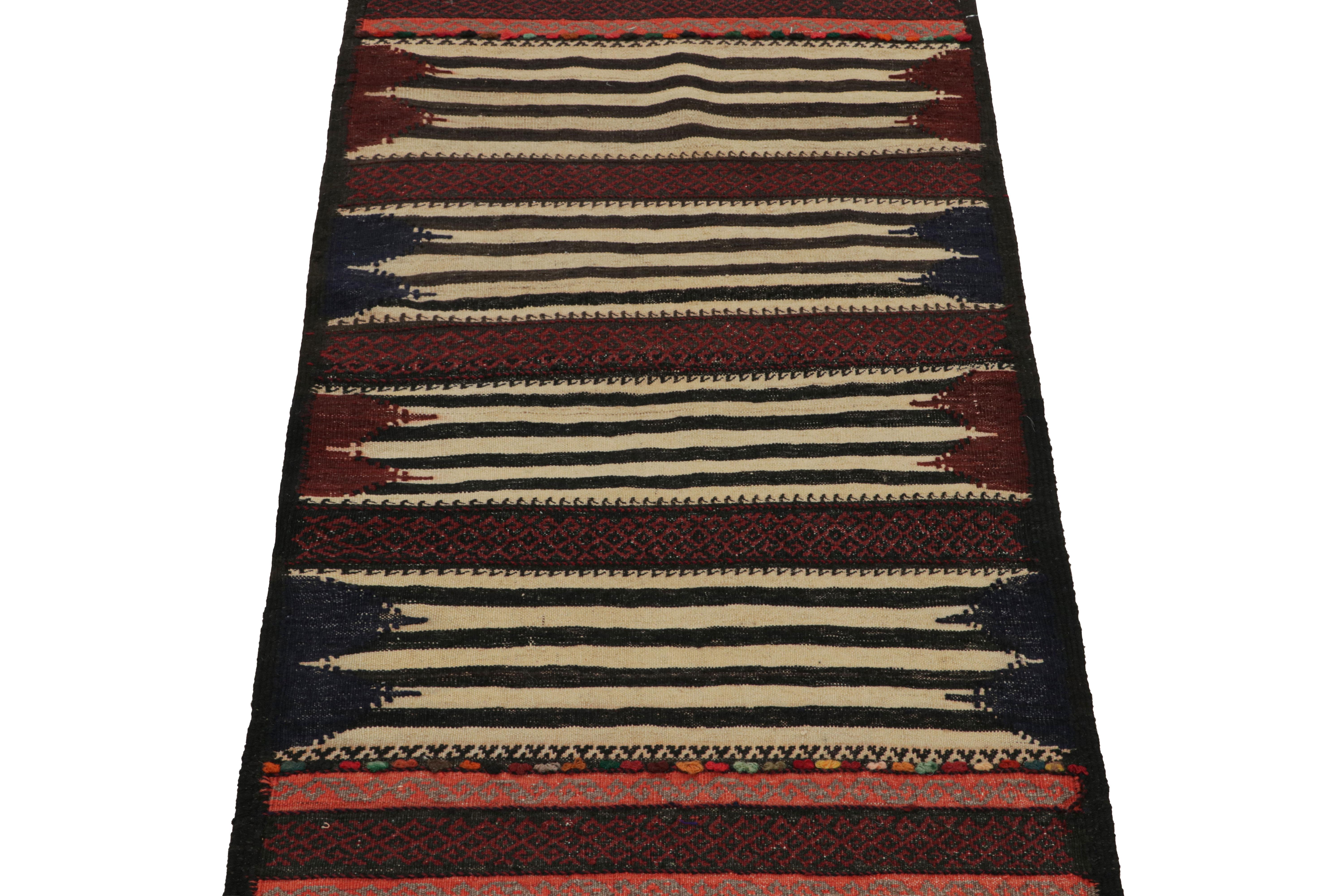 Afghanischer Vintage-Kelim-Teppich aus afghanischem Vintage mit polychromen Streifen, von Rug & Kilim (Stammeskunst) im Angebot