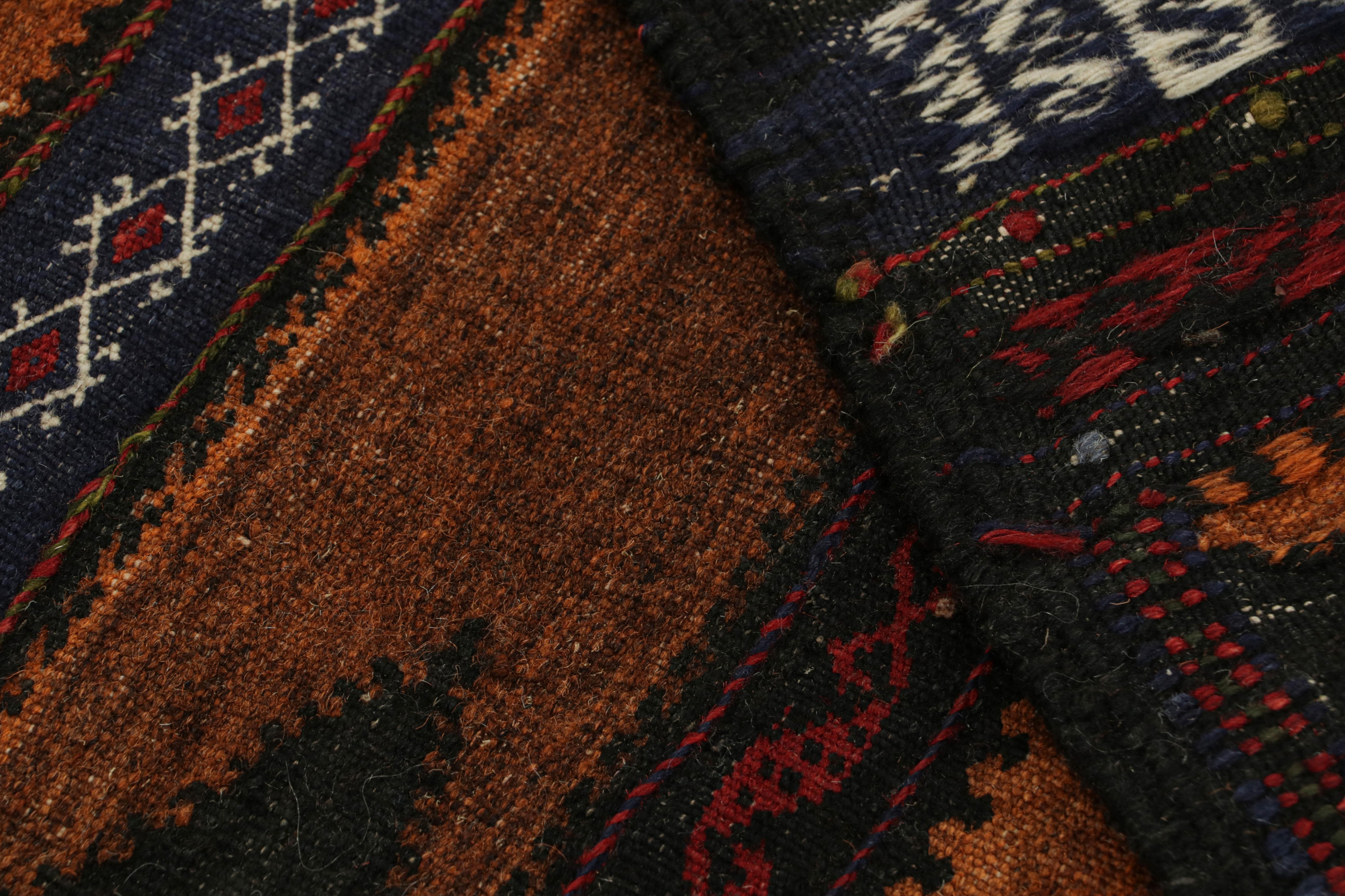 Afghanischer Vintage-Kelim-Teppich aus afghanischem Vintage mit polychromen Streifen, von Rug & Kilim (Wolle) im Angebot