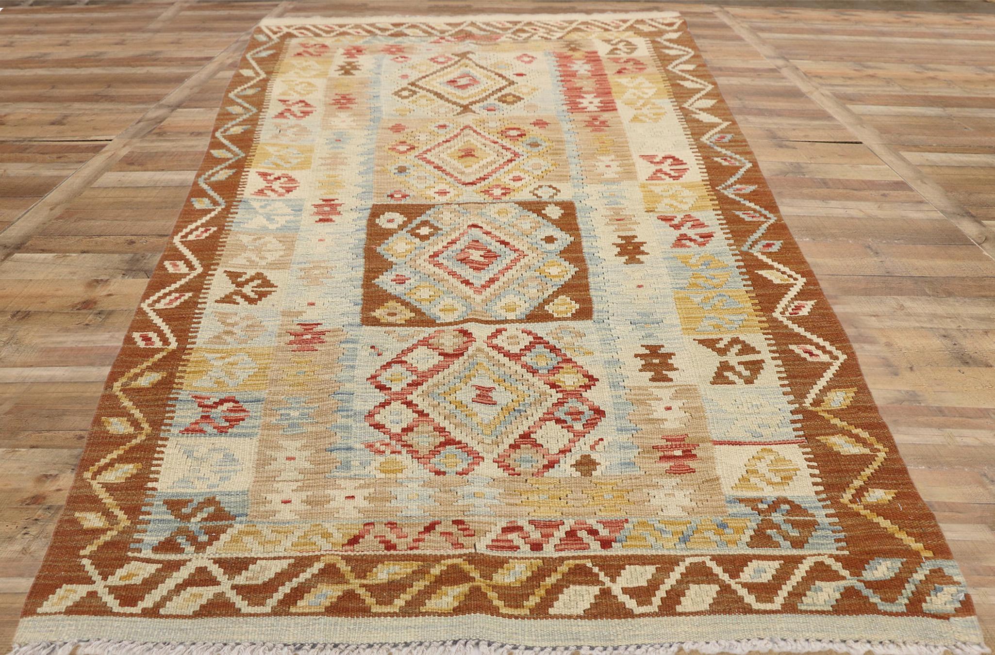 Laine Tapis Kilim afghan Shirvan vintage de style tribal du Nord-Ouest Pacifique avec motif tribal en vente
