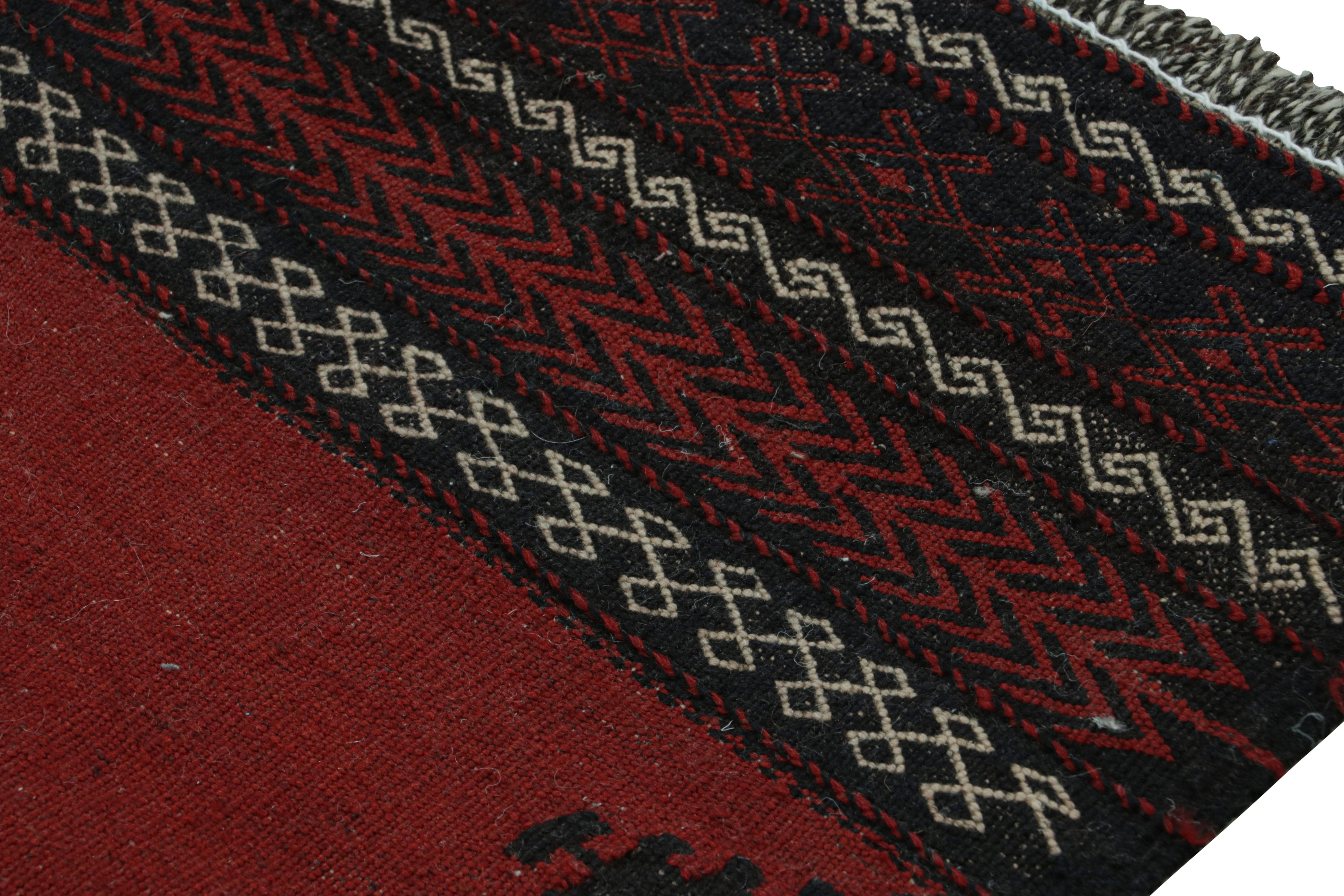 Afghanischer Vintage-Kelim-Schachtelteppich aus Afghanischem Kelim mit geometrischen Mustern, von Rug & Kilim (Wolle) im Angebot