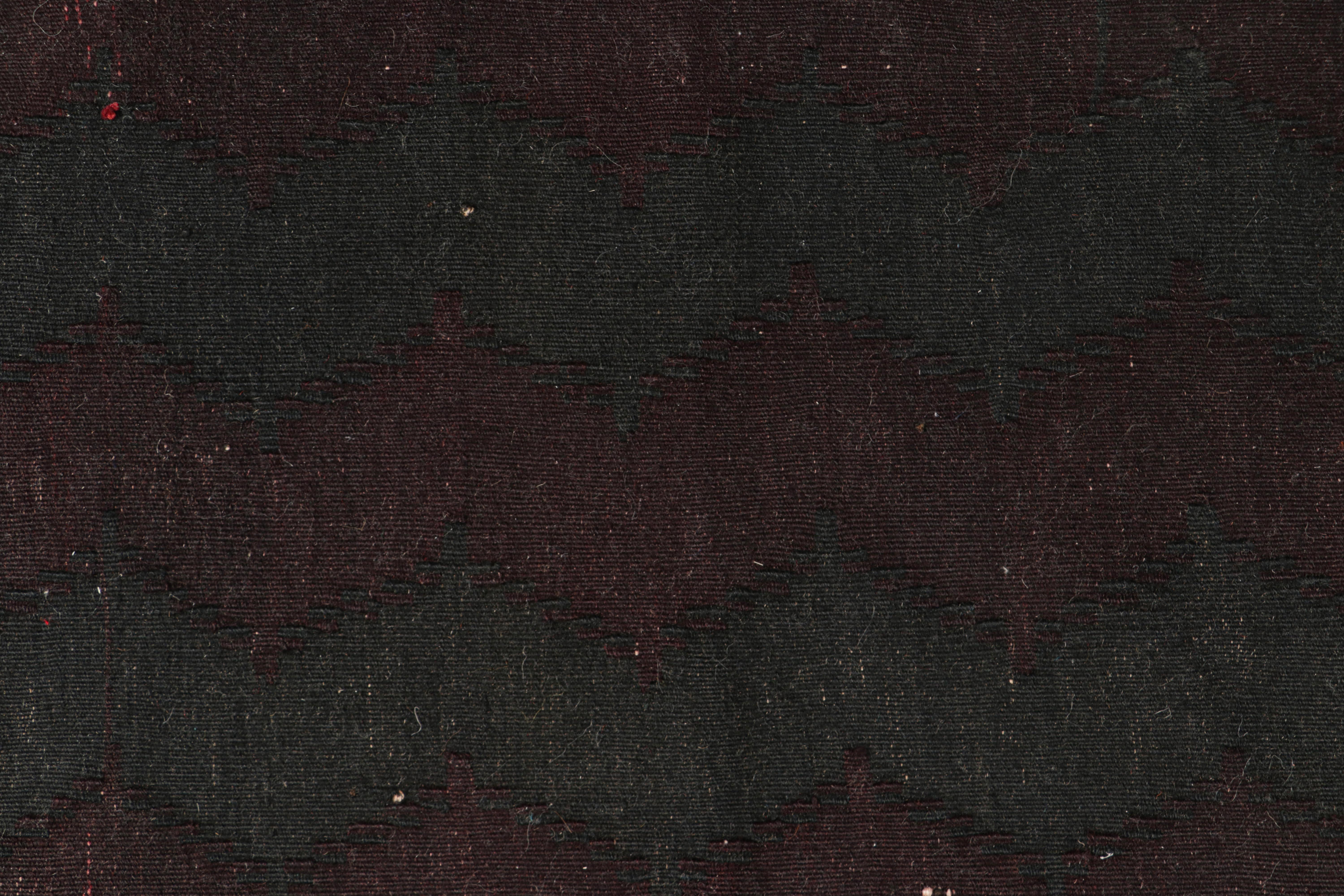 Tribale Kilim afghano d'epoca con motivi geometrici policromatici, da Rug & Kilim in vendita