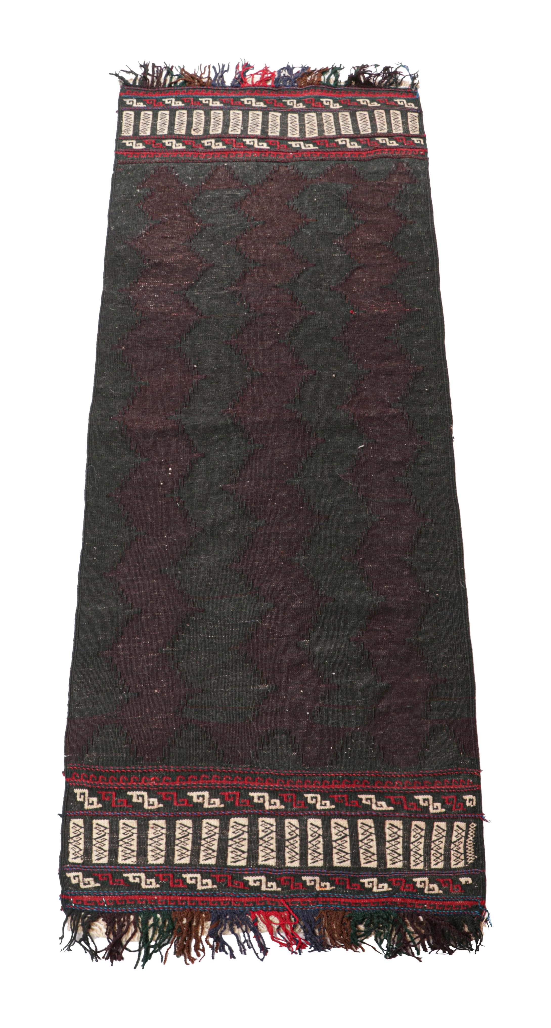Tessuto a mano Kilim afghano d'epoca con motivi geometrici policromatici, da Rug & Kilim in vendita