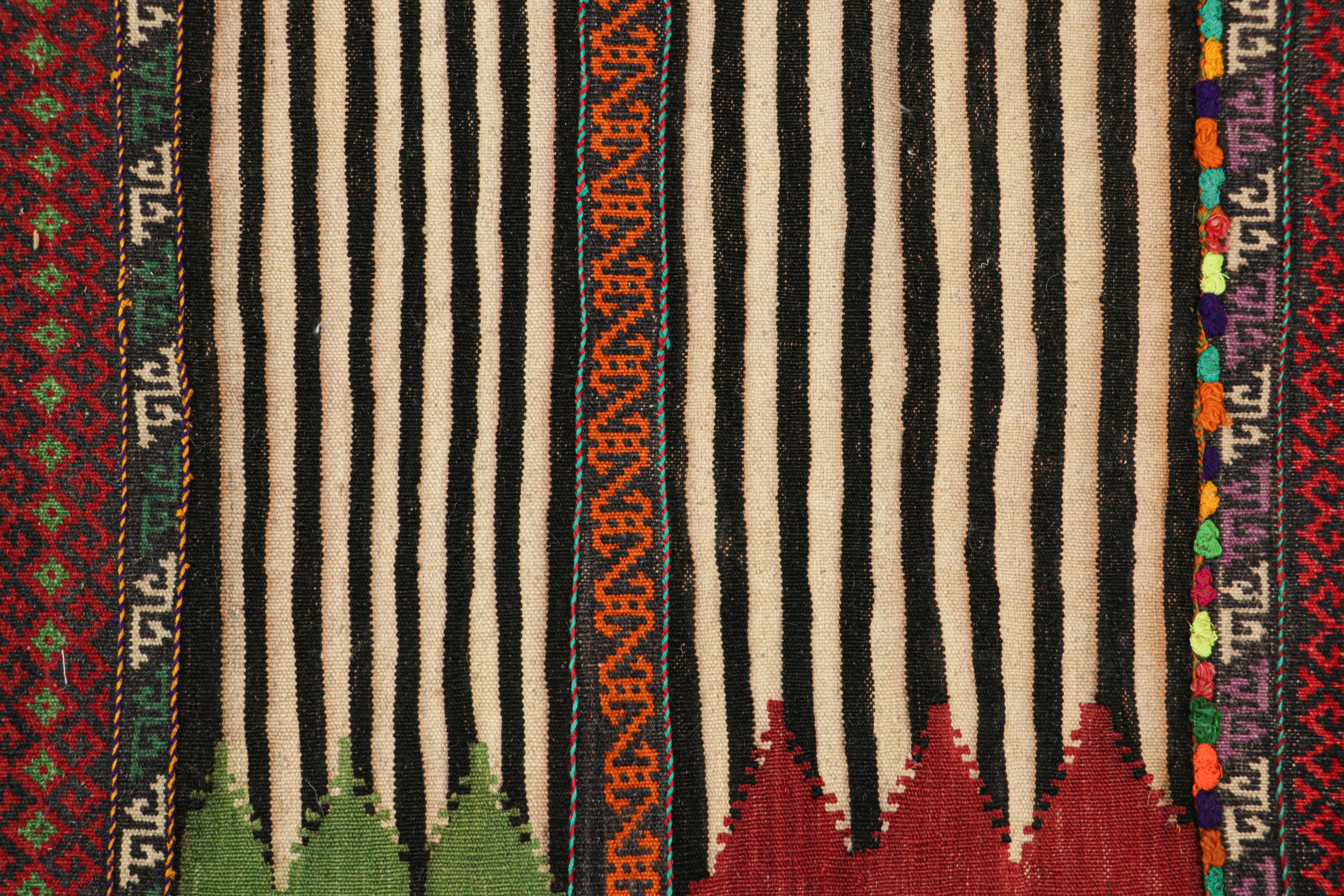 Tissé à la main Kilim afghan vintage avec bandes géométriques polychromes, de Rug & Kilim en vente