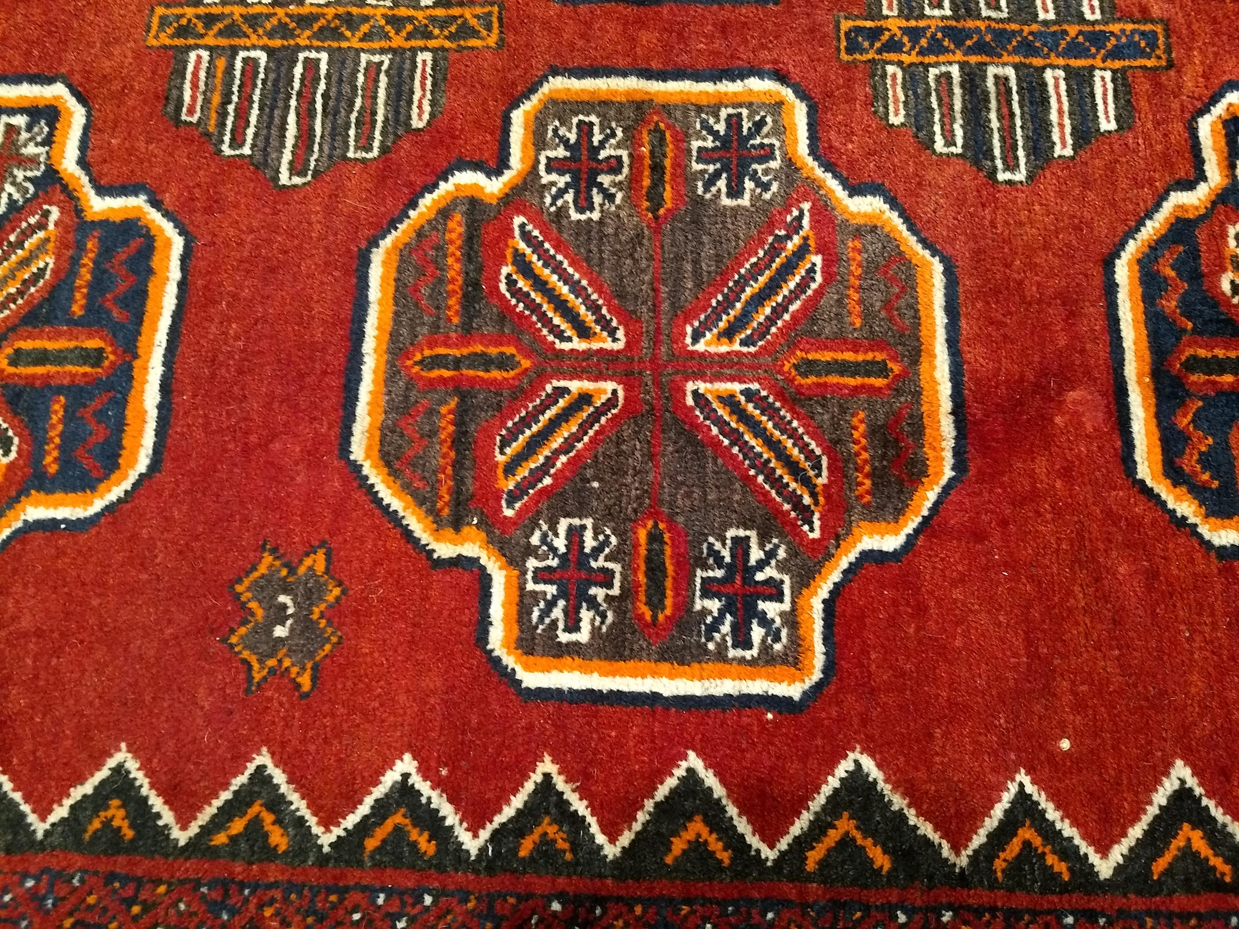 Afghan Tekke Bokhara, Vintage  In Allover Geometrisches Muster in Rot, Marineblau, Grau im Angebot 3