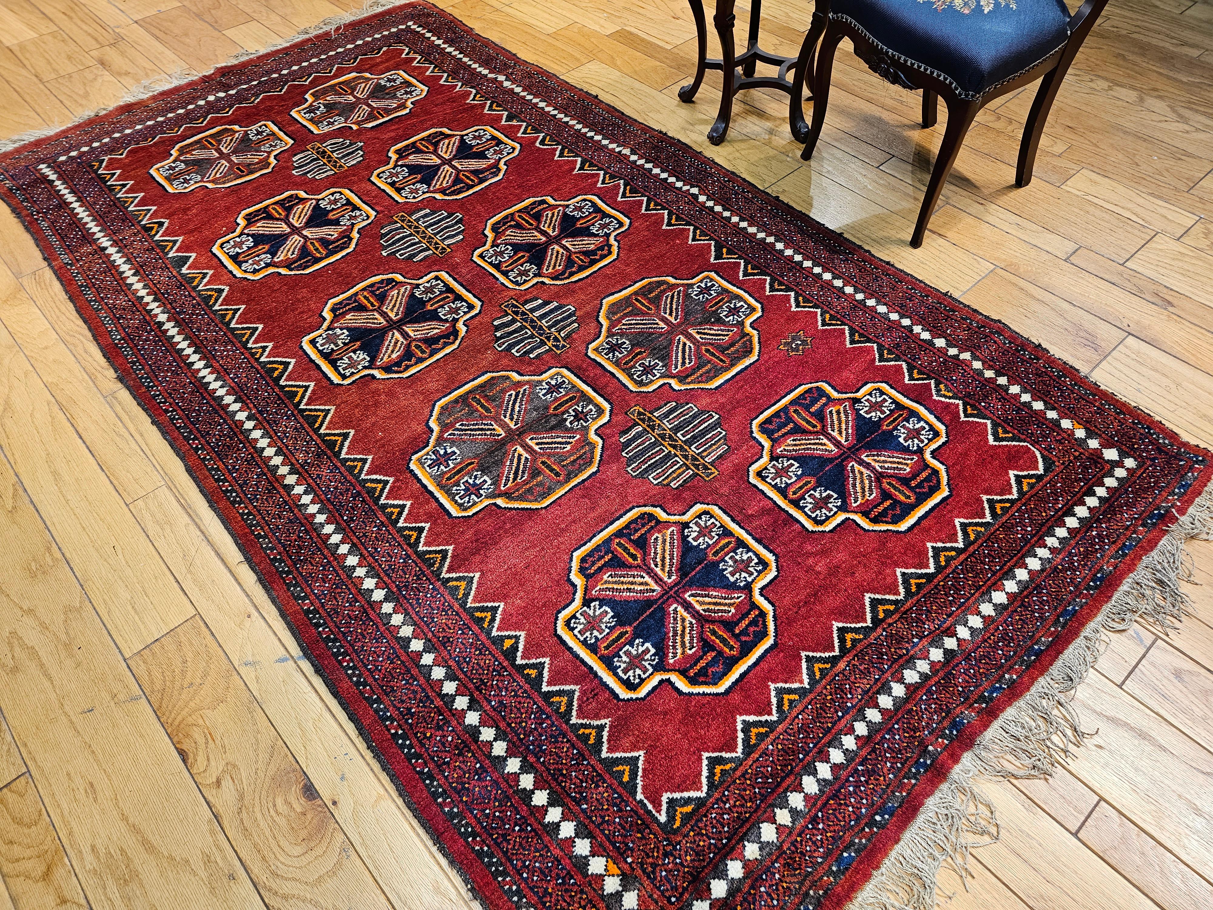 Afghan Tekke Bokhara, Vintage  In Allover Geometrisches Muster in Rot, Marineblau, Grau im Angebot 5