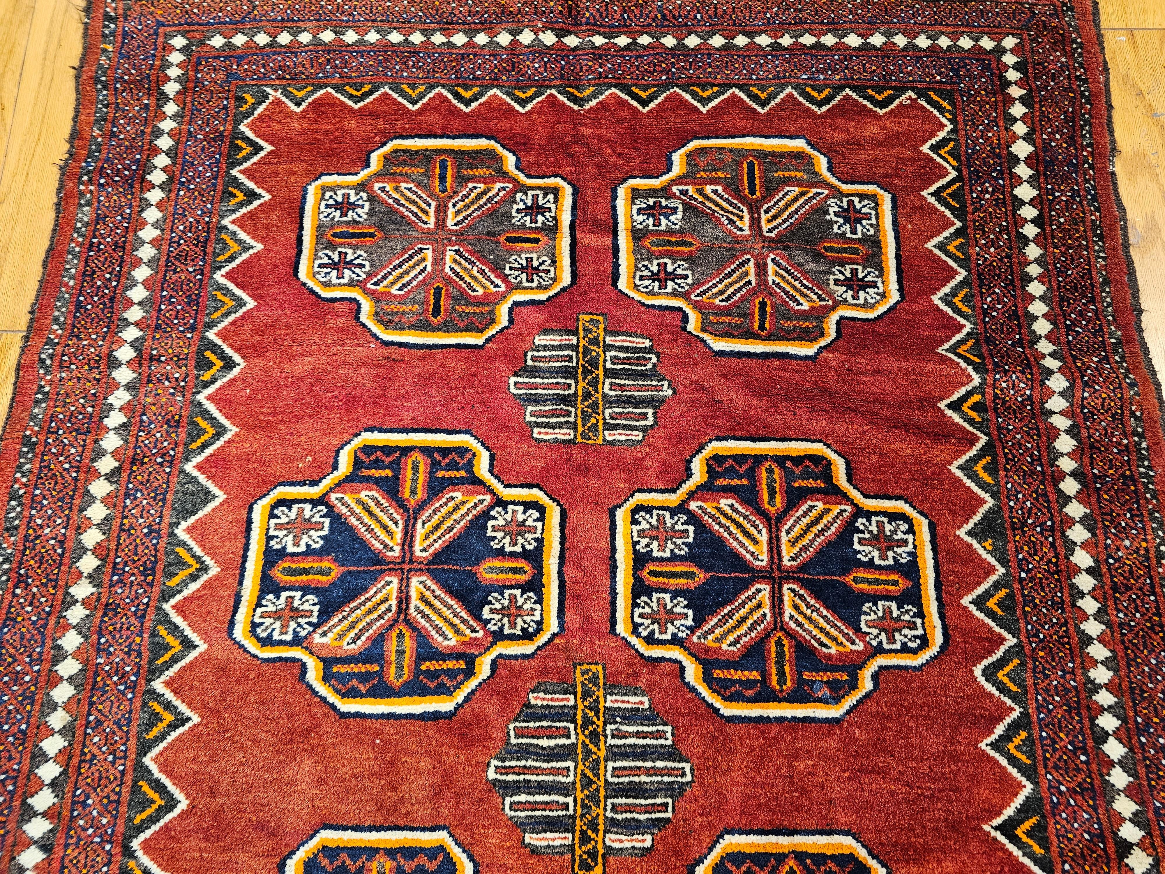 Afghan Tekke Bokhara, Vintage  In Allover Geometrisches Muster in Rot, Marineblau, Grau im Angebot 1