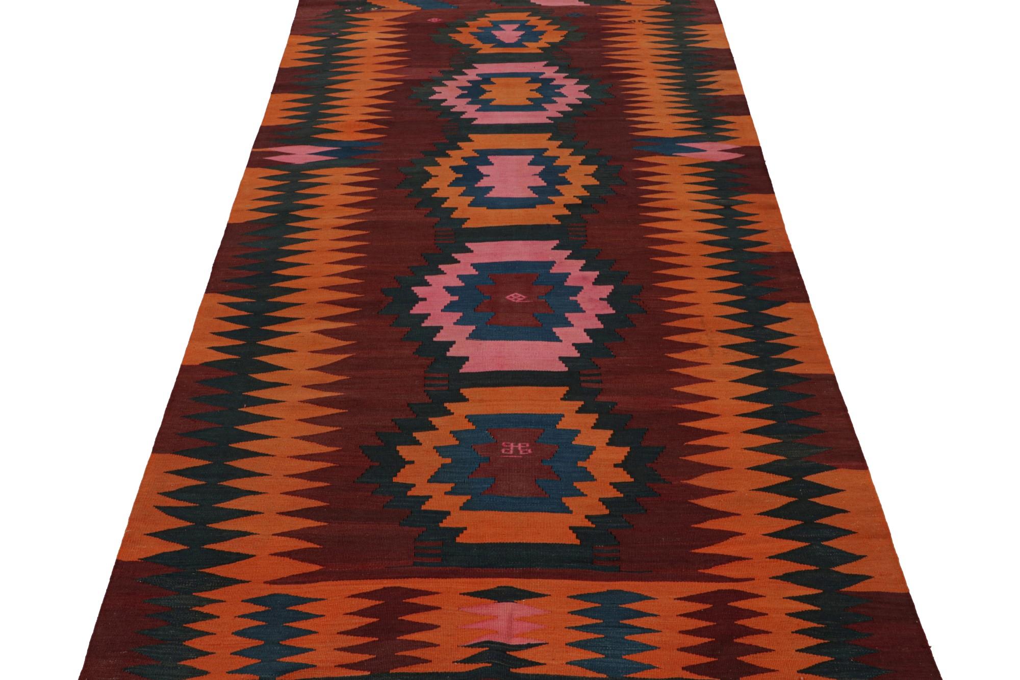 Afghanischer Stammeskunst-Kelim-Teppich im Vintage-Stil, mit geometrischen Mustern, von Rug & Kilim (Handgeknüpft) im Angebot