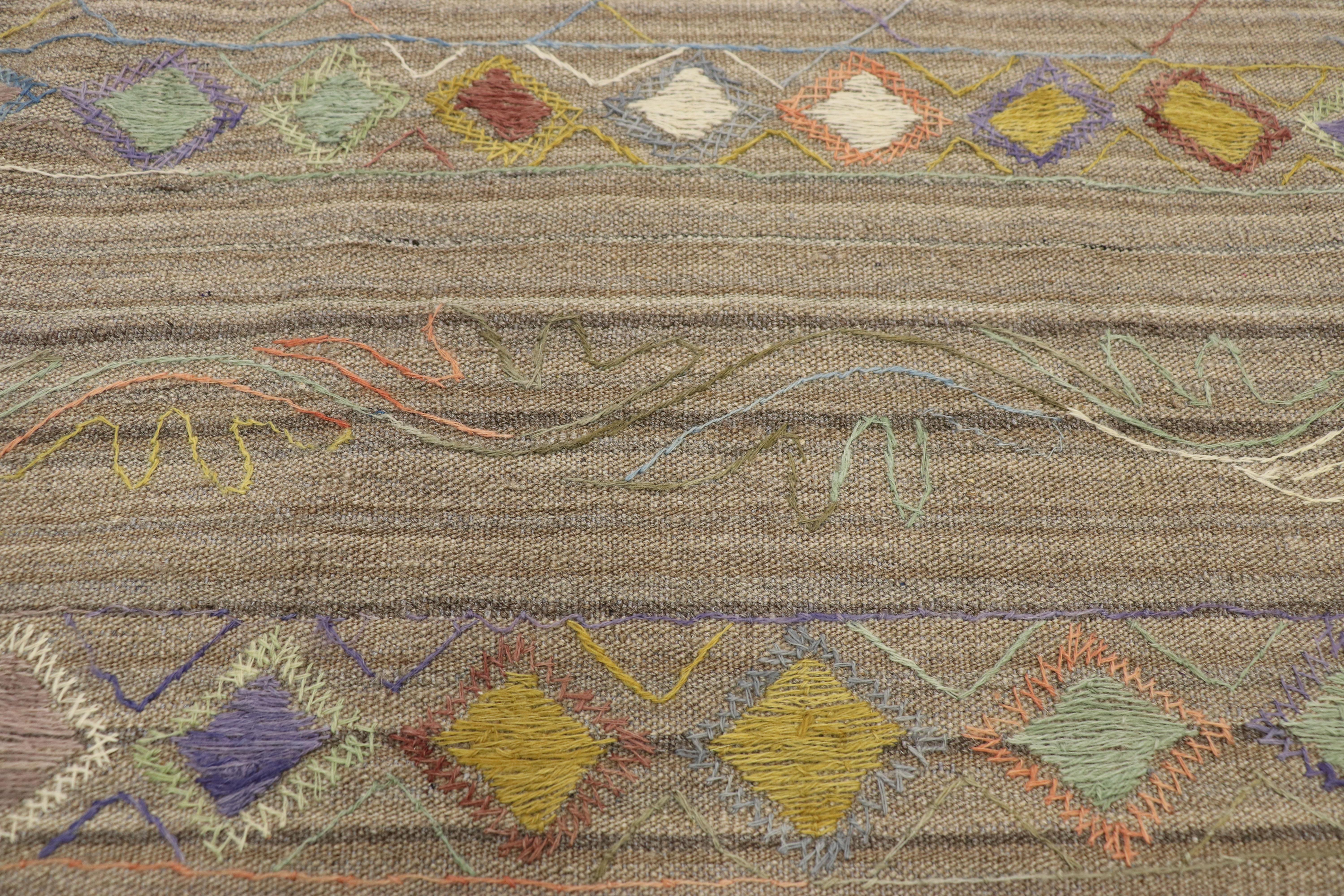 Vintage Afghan Uzbek Suzani Embroidered Kilim Rug with Bohemian Style In Good Condition For Sale In Dallas, TX