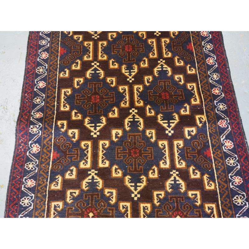 Tappeto afghano d'epoca dal design tradizionale, di circa 40 anni fa In condizioni ottime in vendita a Moreton-In-Marsh, GB