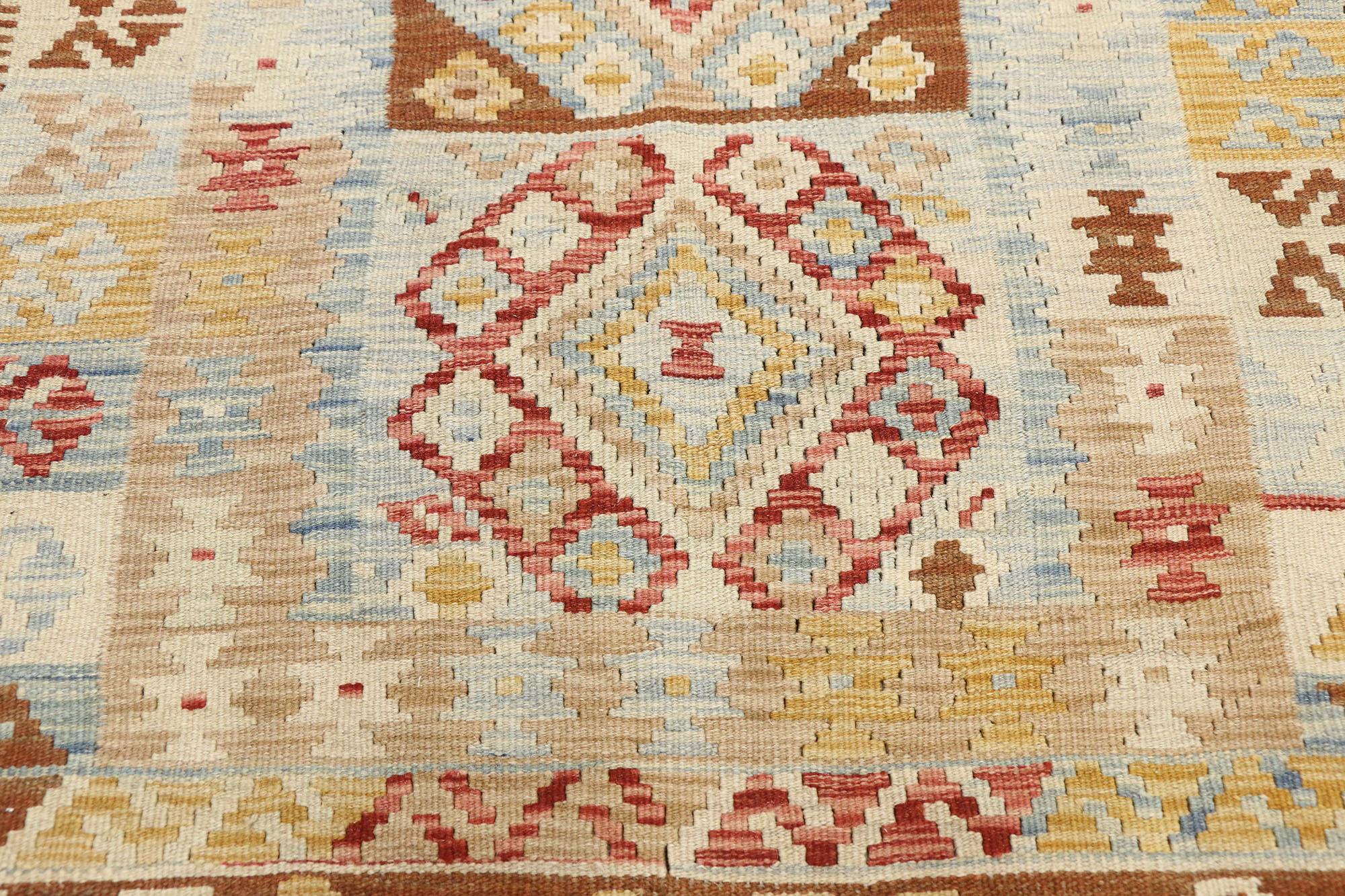 Vintage Afghan Kilim Rug with Southwestern Style In Good Condition For Sale In Dallas, TX