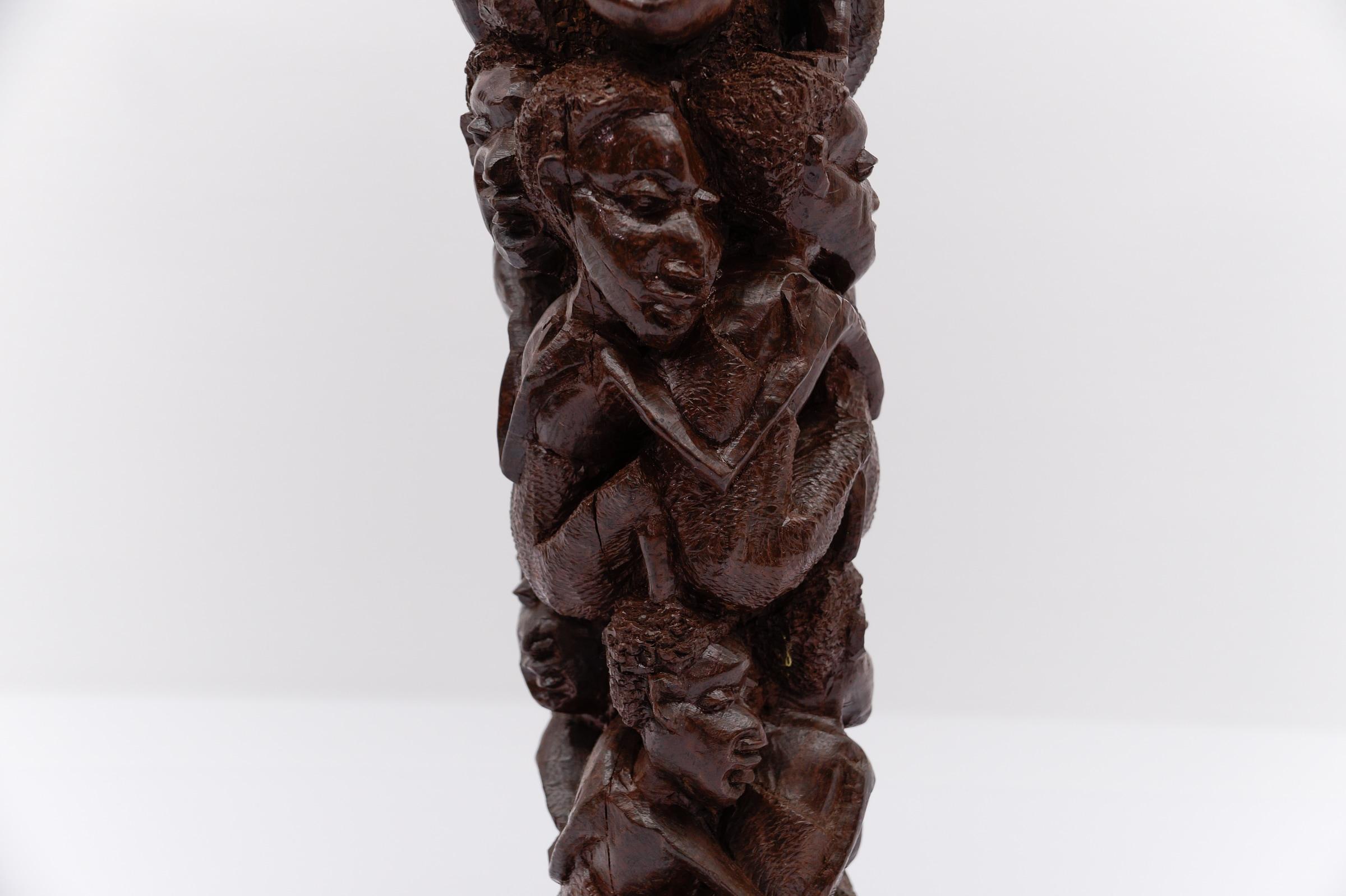 Vintage African art Arbre de famille Makonde tanzanien en bois de fer (ébène ??) sculpté à la main en vente 5