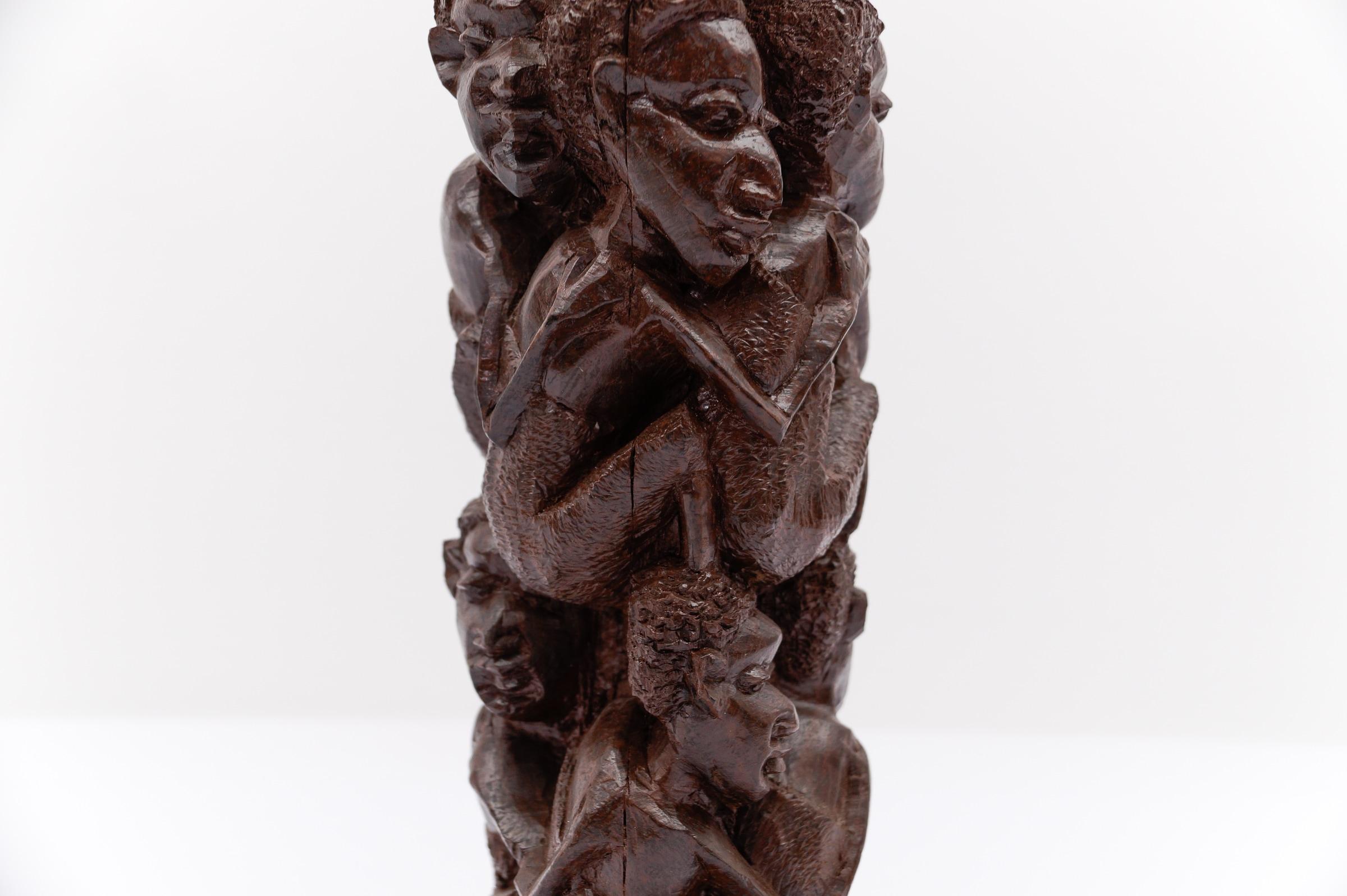 Vintage African art Arbre de famille Makonde tanzanien en bois de fer (ébène ??) sculpté à la main en vente 9