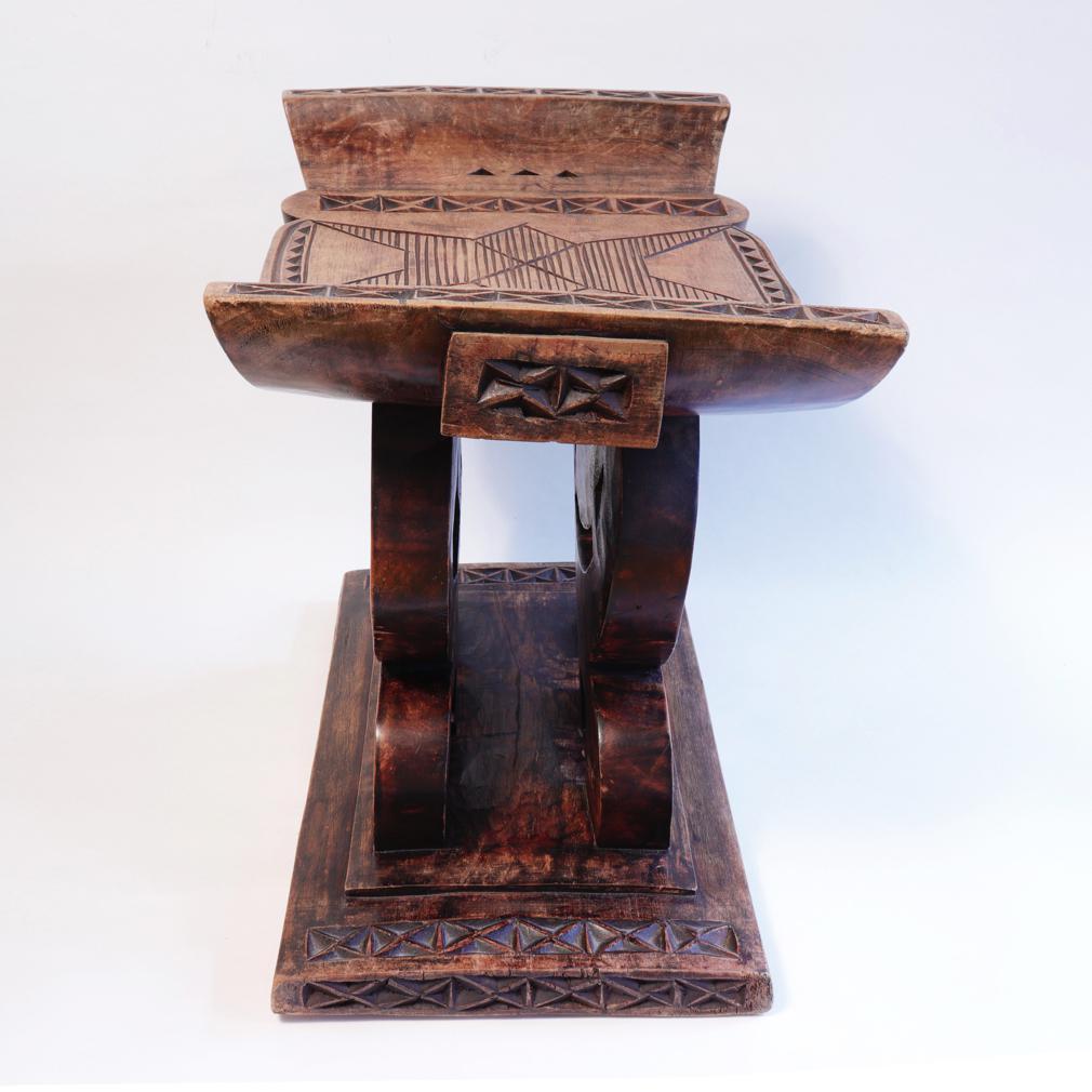  Vintage African Ashanti Stool, Asegua, Ghana, Late 20th Century For Sale 1