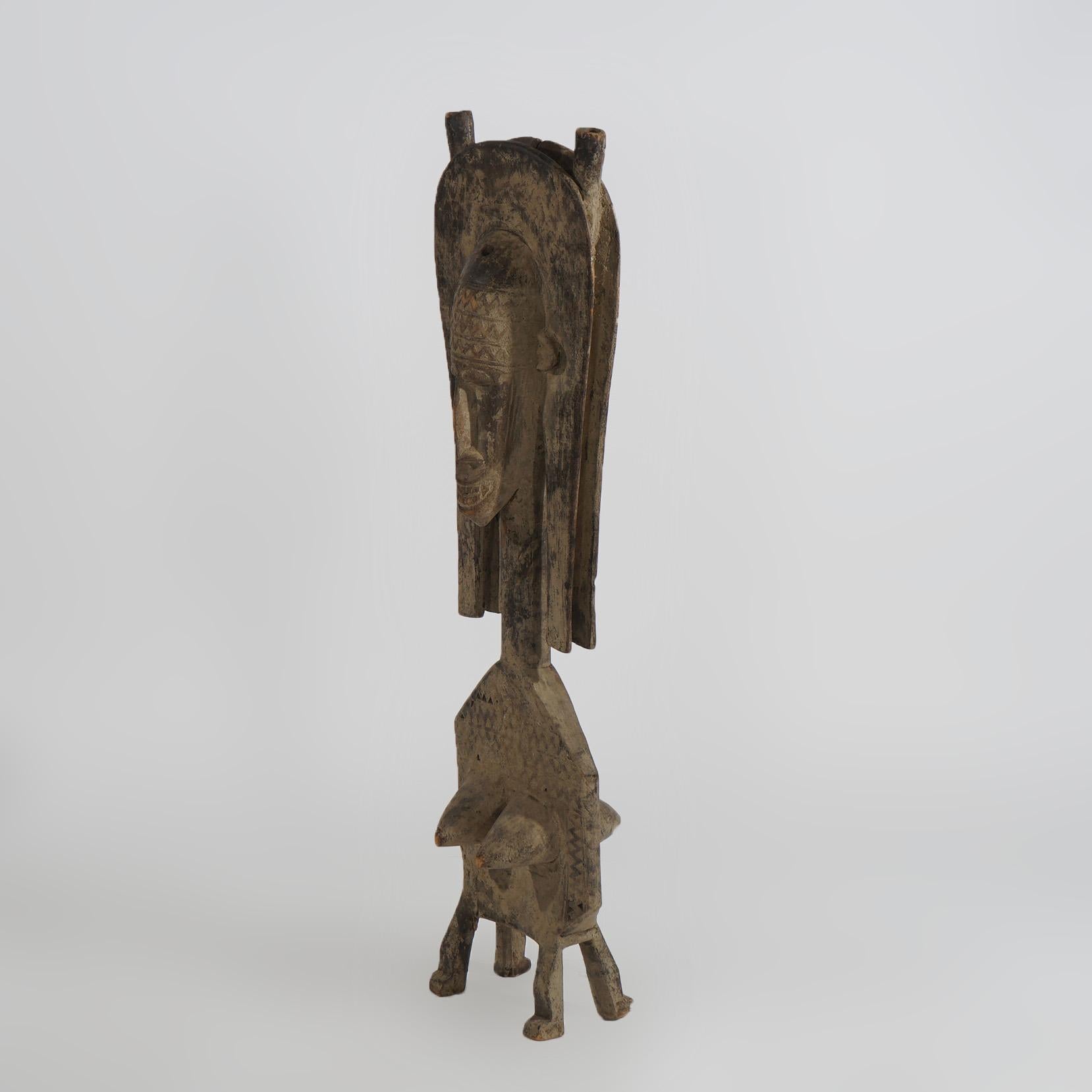 XX secolo Vintage etnografico africano in legno intagliato Dea della fertilità C1960 in vendita