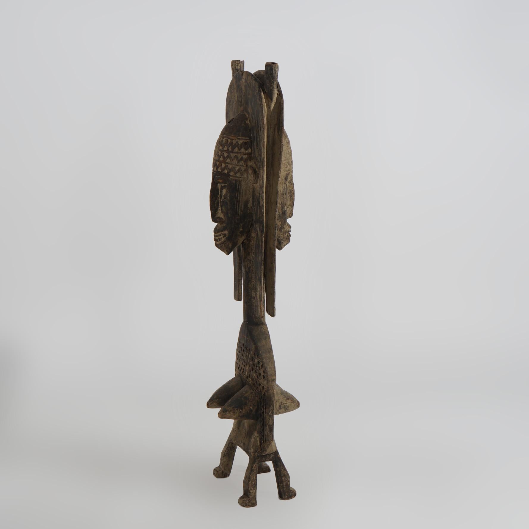 Vintage etnografico africano in legno intagliato Dea della fertilità C1960 in vendita 1