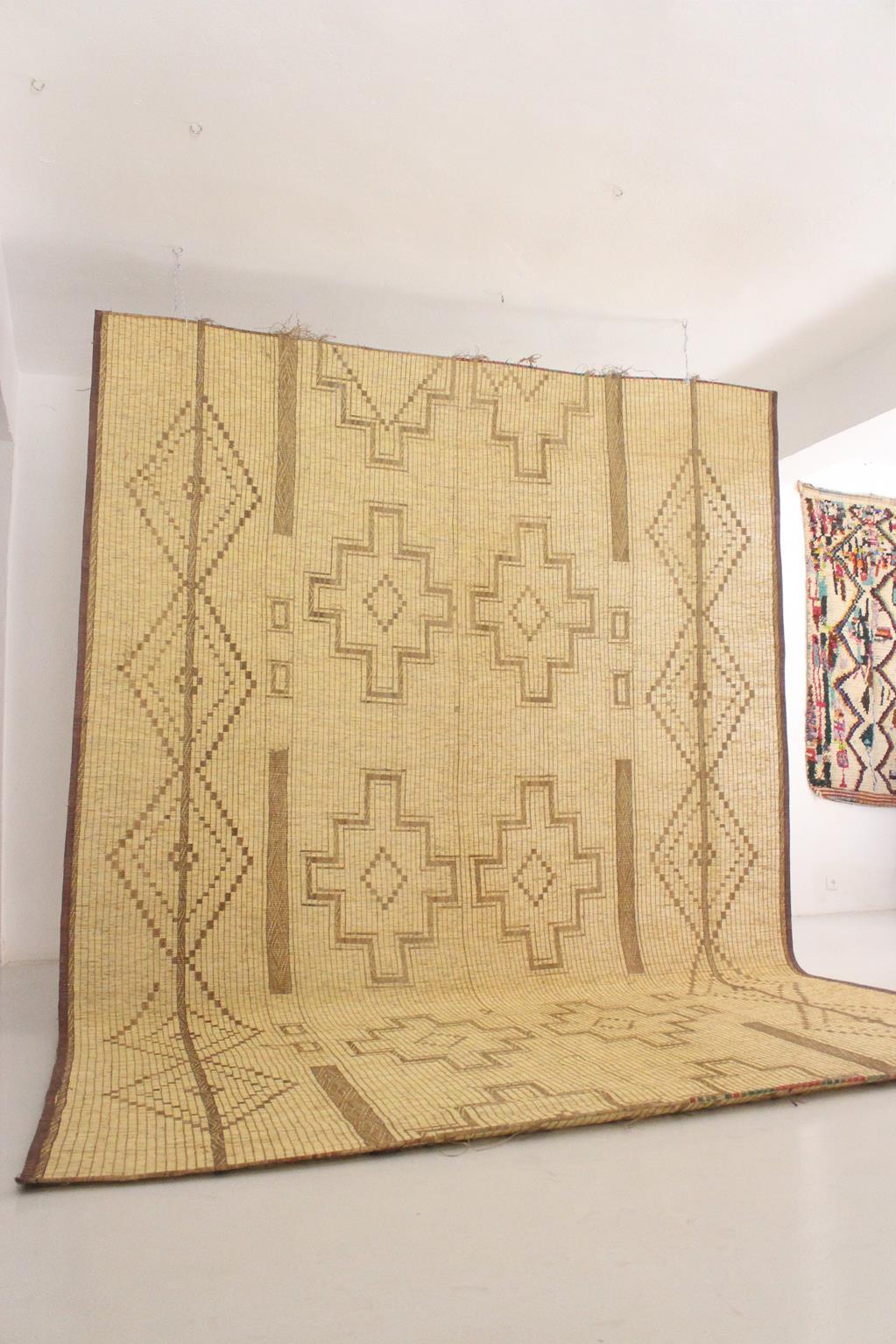 Vintage African Mauritanian Tuareg mat in camel - 9.7x14feet / 297x425cm 3