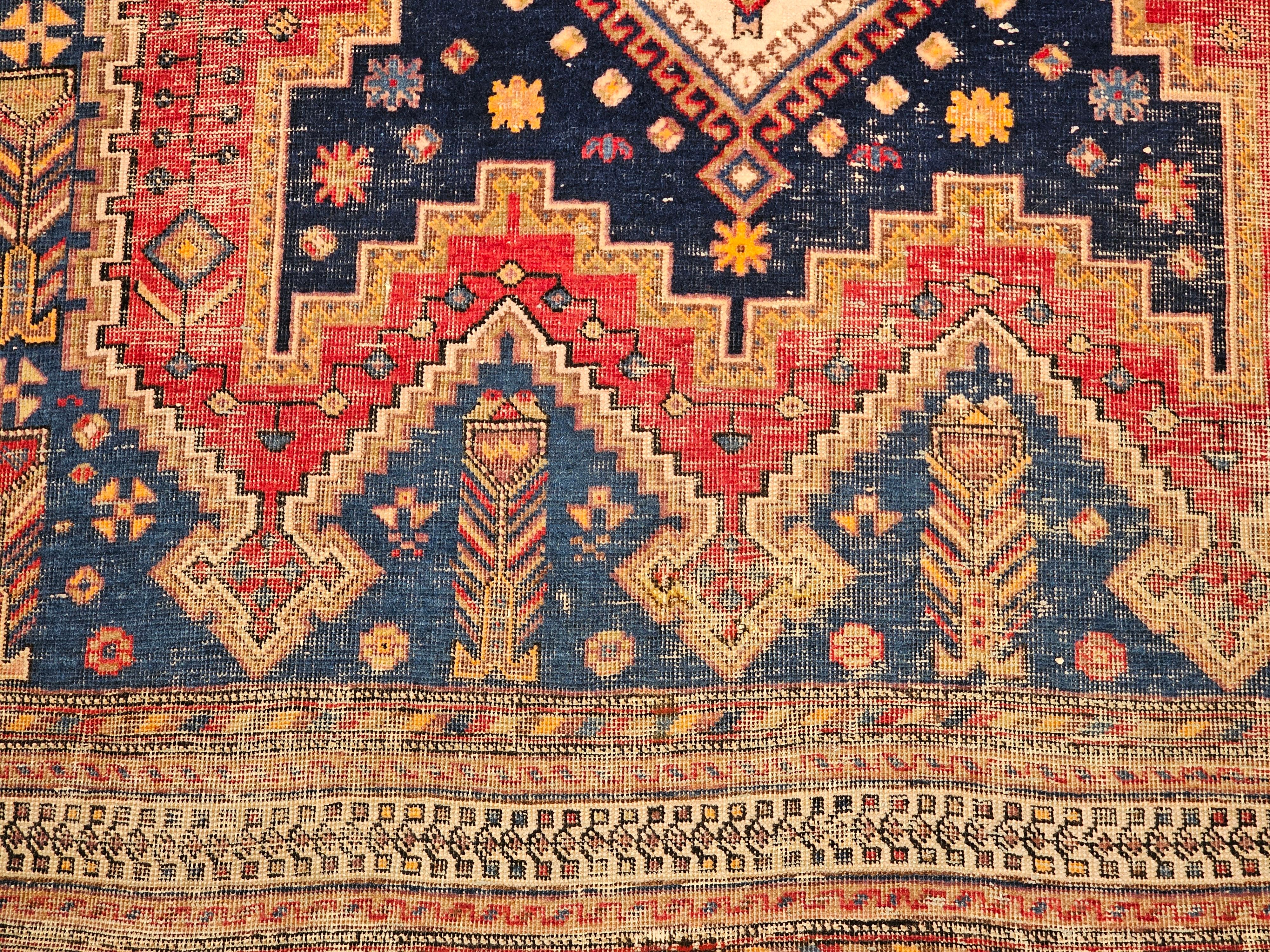 Afshar Stammeskunst-Teppich in geometrischem Muster, Vintage (Persisch) im Angebot