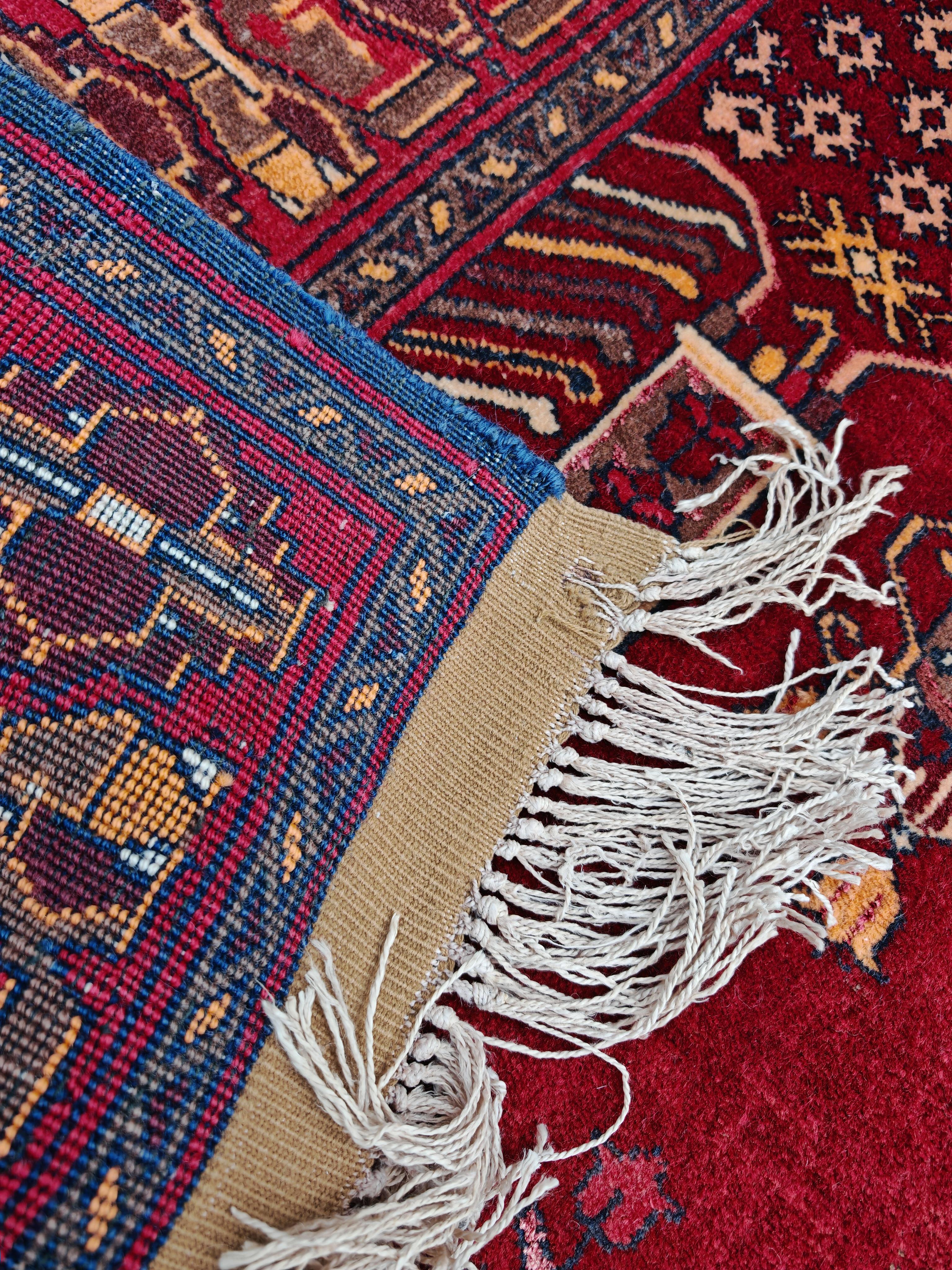 Vintage By Knots Rugs avec motifs islamiques, noué à la main en Afghanistan en vente 1
