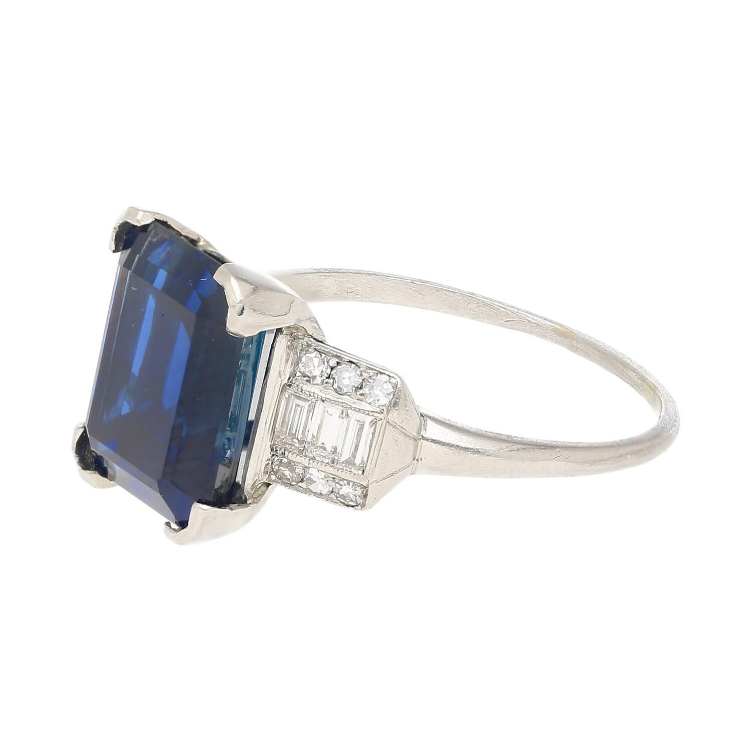 Women's Vintage AGL Certified 6.80 Carat No Heat Blue Sapphire and Diamond Platinum Ring For Sale