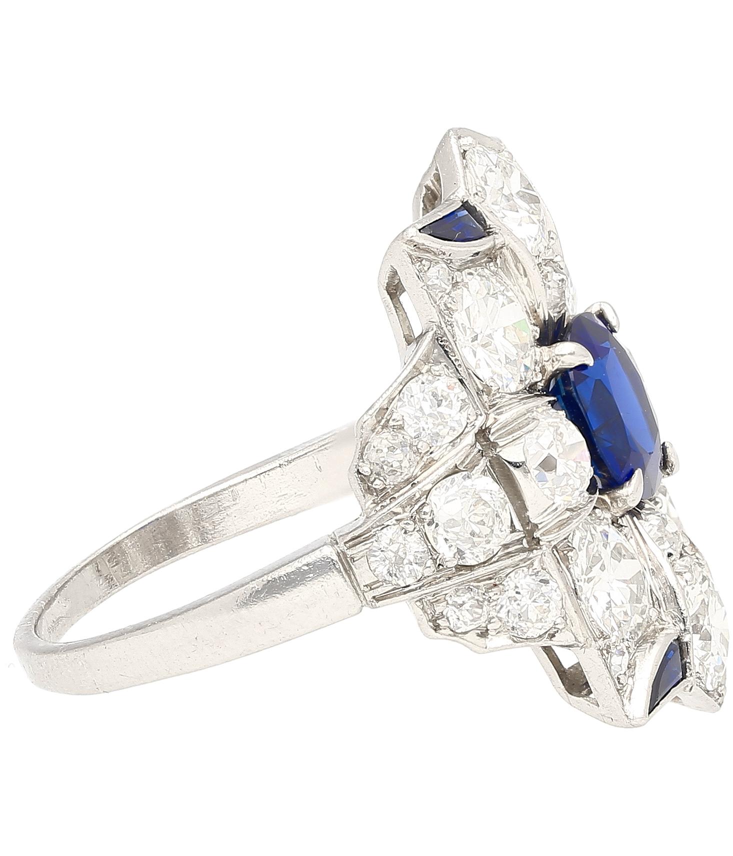 Women's Vintage AGL Certified No Heat Blue Sapphire & Old Euro Cut Diamond Platinum Ring For Sale